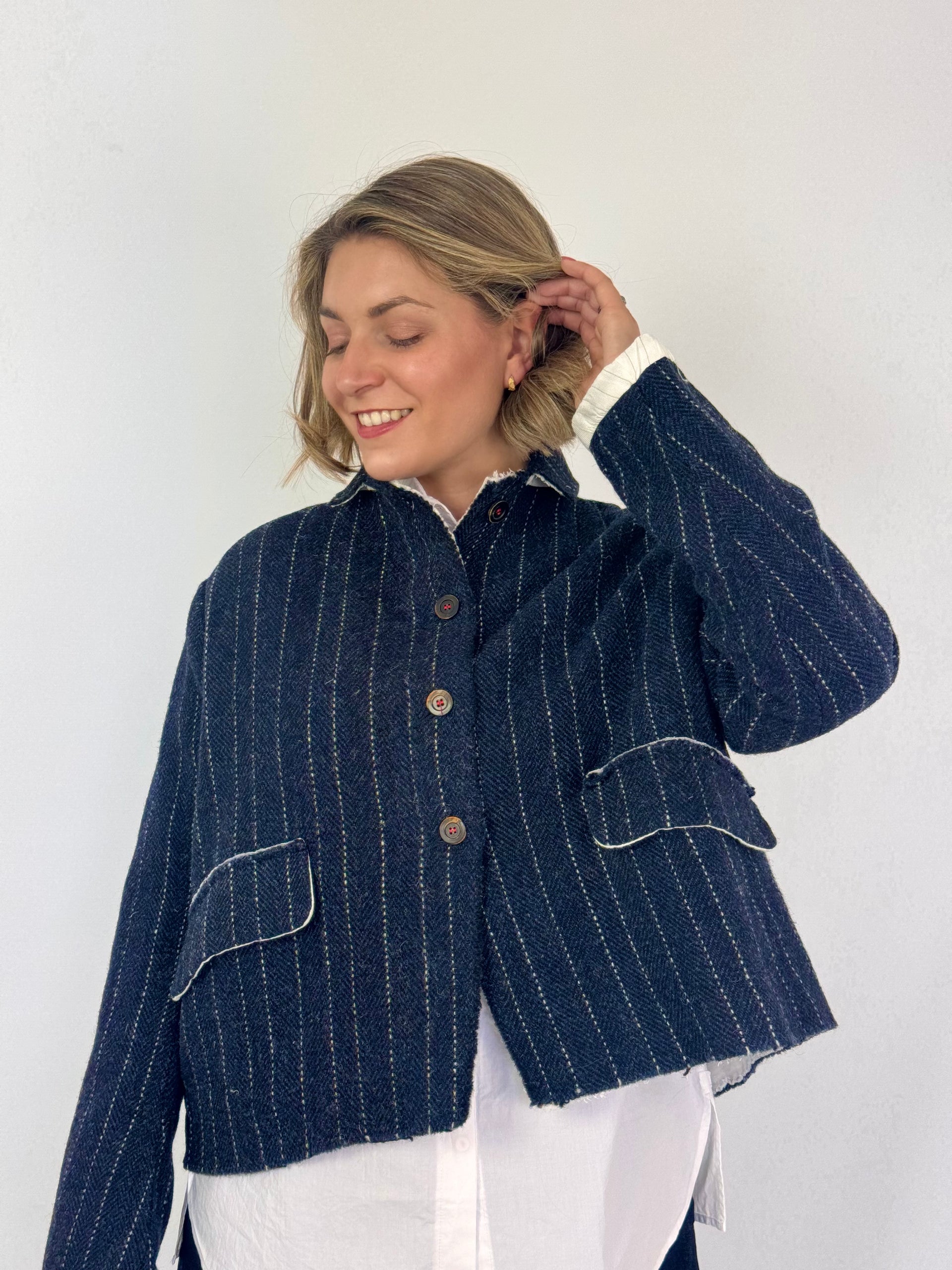 H+HANNOH WESSEL　ストライプジャケット　イタリア製 イタリア製 H+ HANNOH WESSEL ストライプジャケット 38 V1187