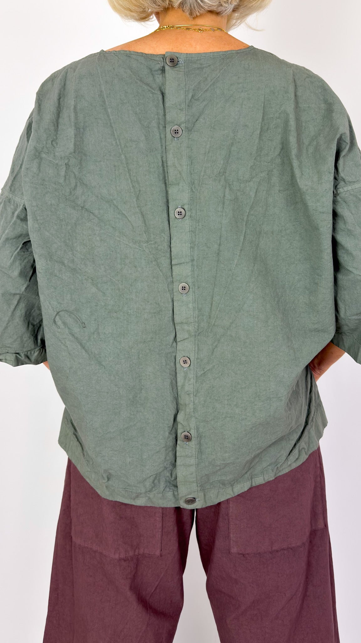 Album Di Famiglia 152 CC Button Back Blouse Sage