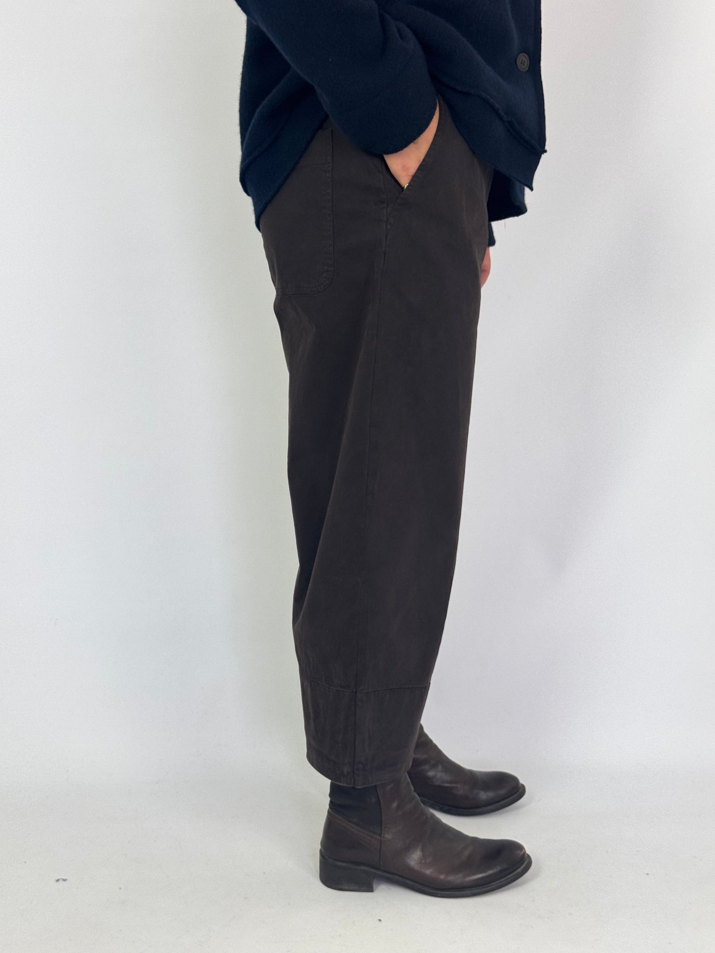 Aequamente 248 Trousers Foresta
