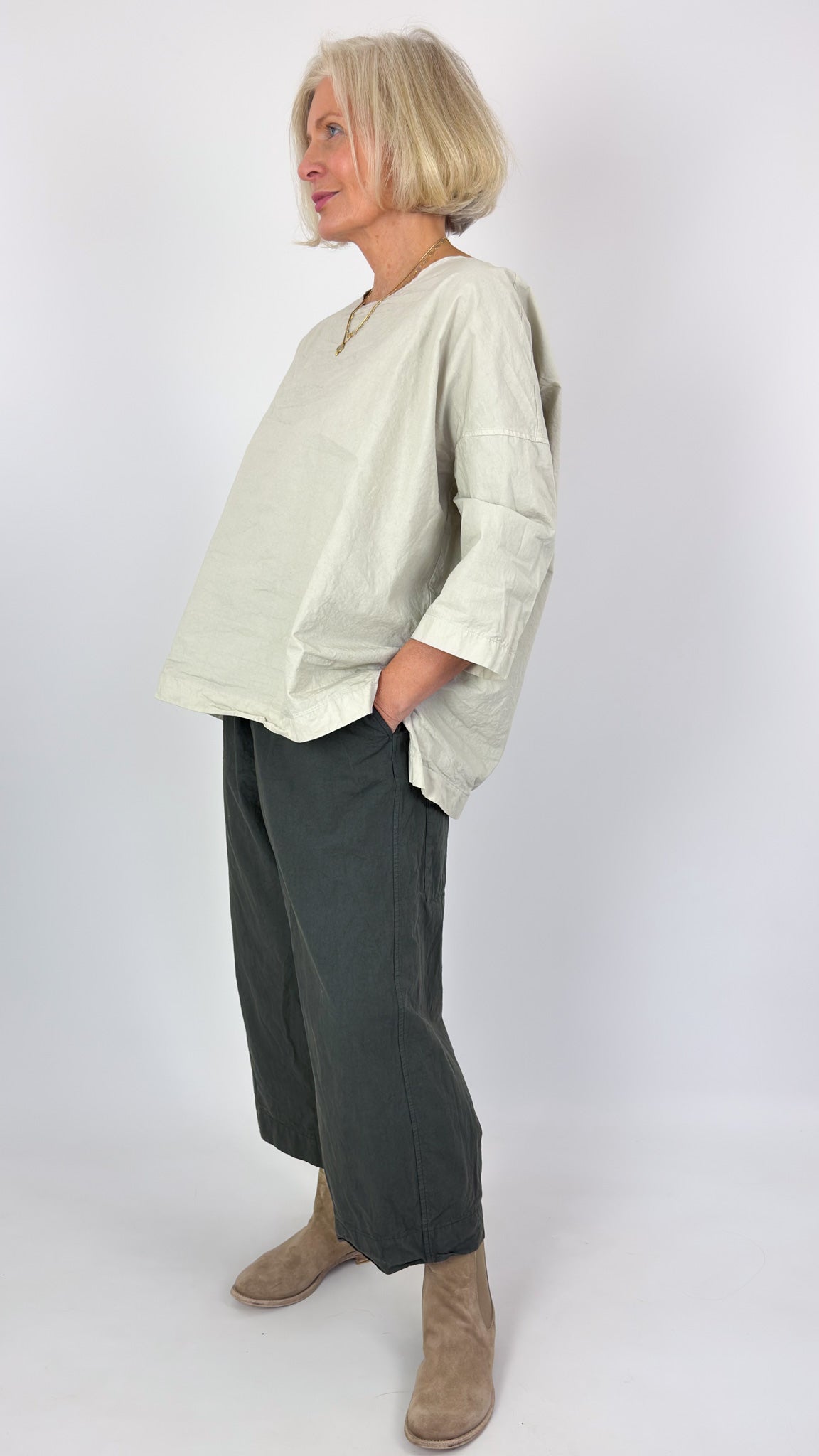 Album Di Famiglia 152 CC Button Back Blouse Pebble