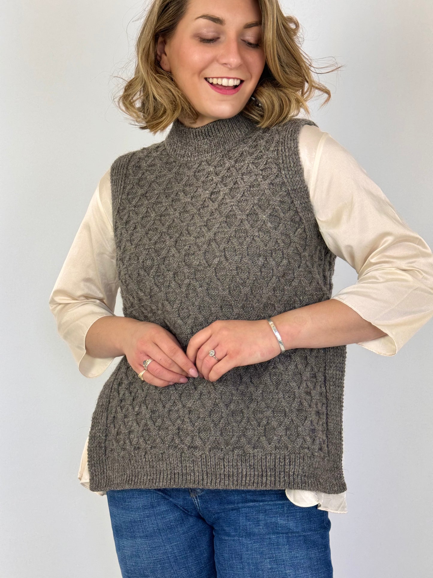 Oubas Elba Tabard Jumper Grey