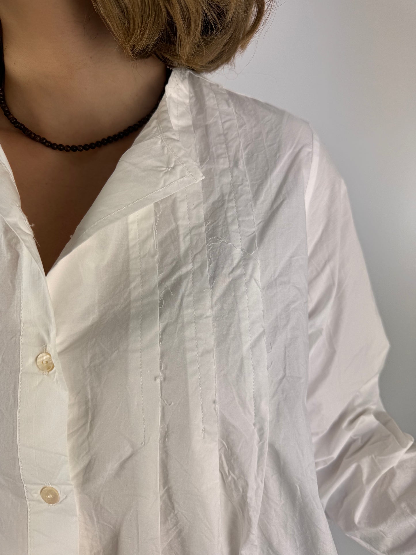 Sula Pleat Shirt White