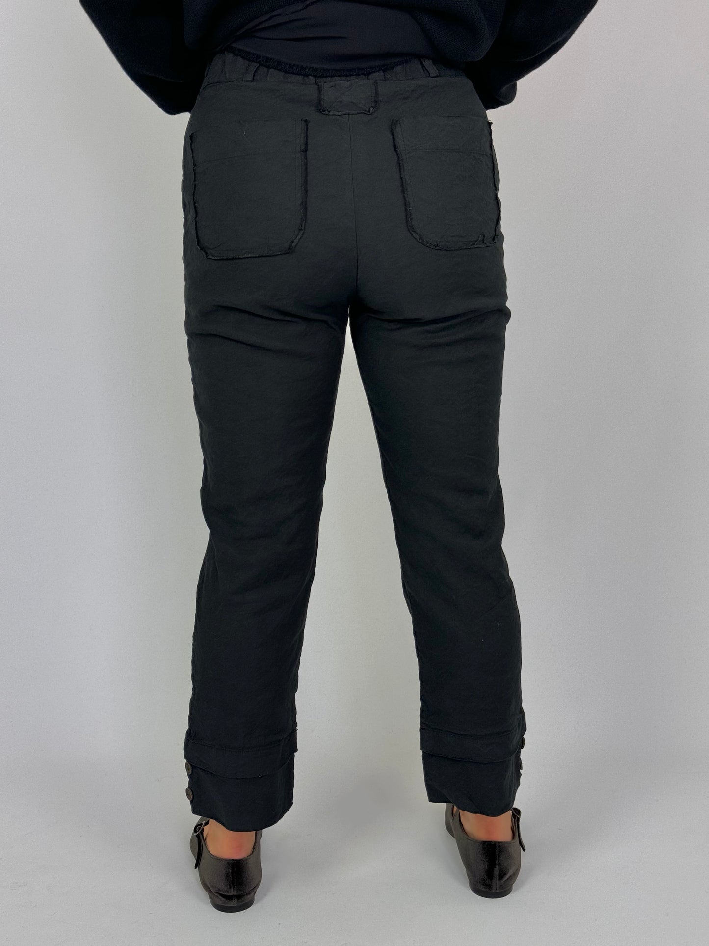 Aequamente 206 Trousers Black