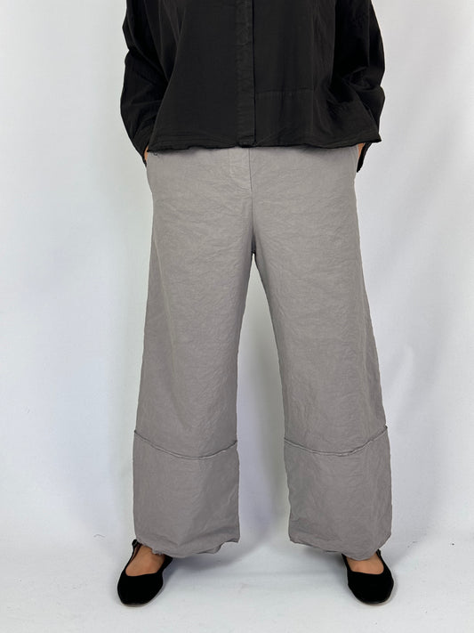 Aequamente 204 Trousers Taupe