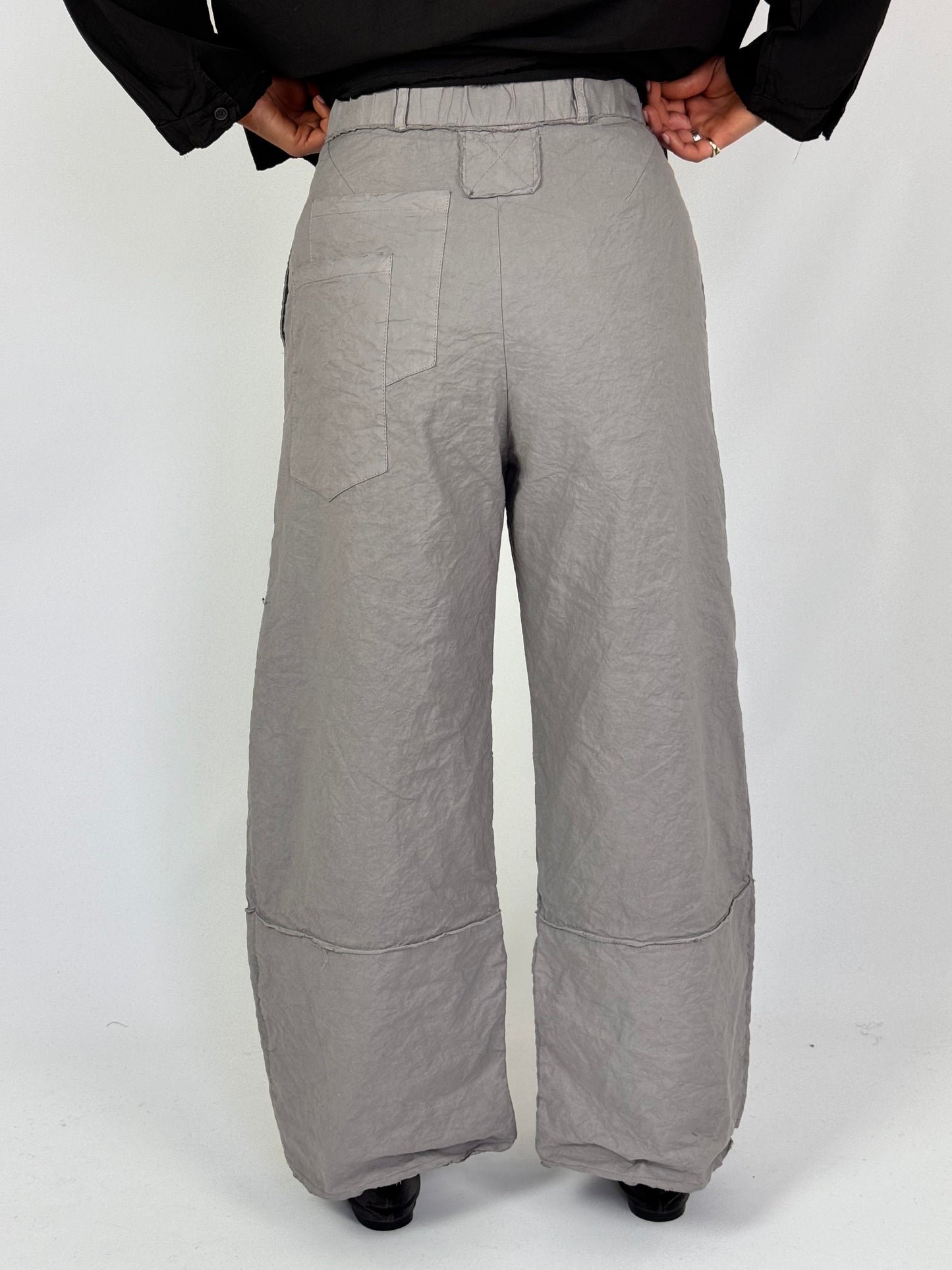 Aequamente 204 Trousers Taupe