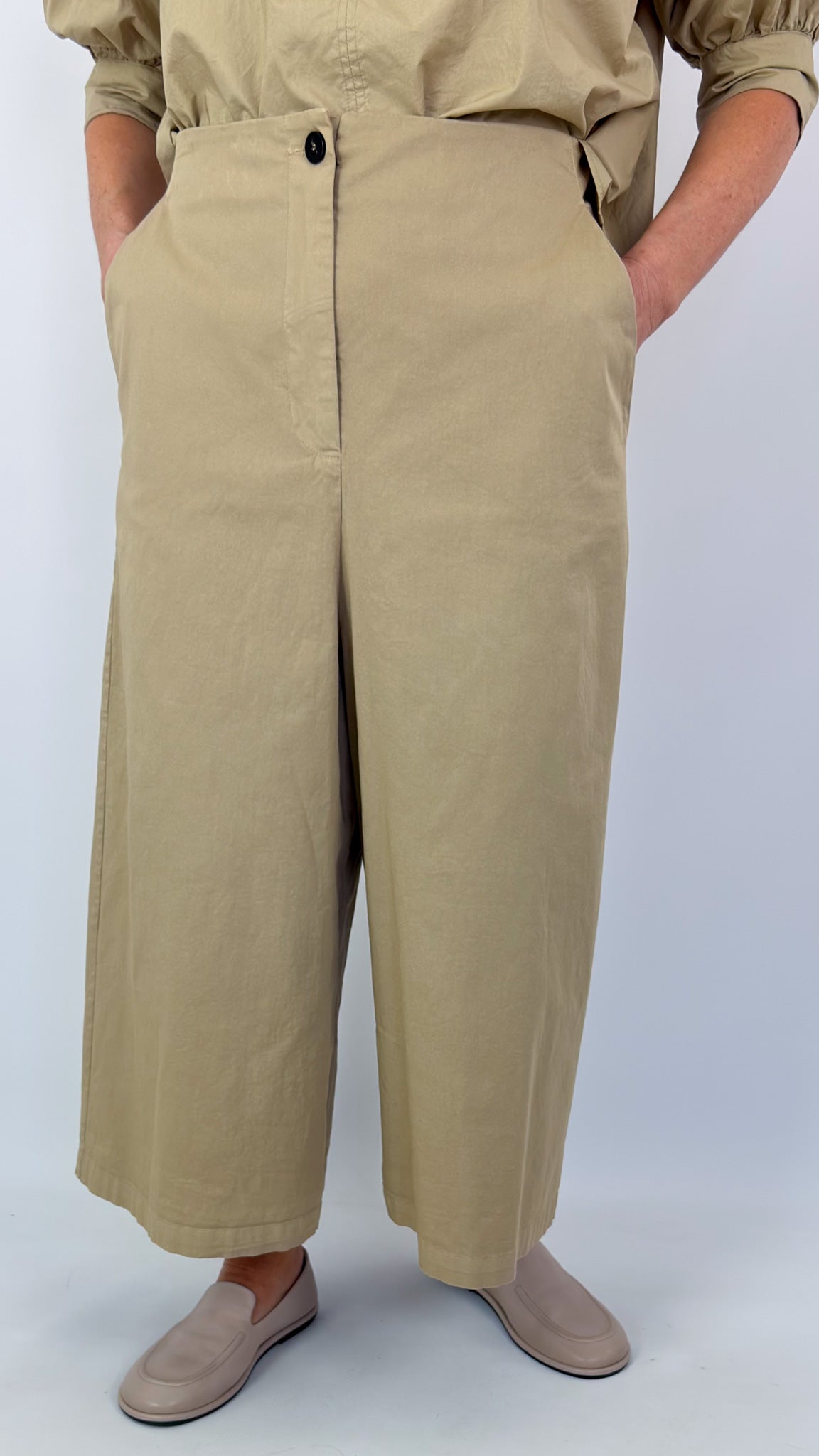Neirami 210NO Trousers Sabbia