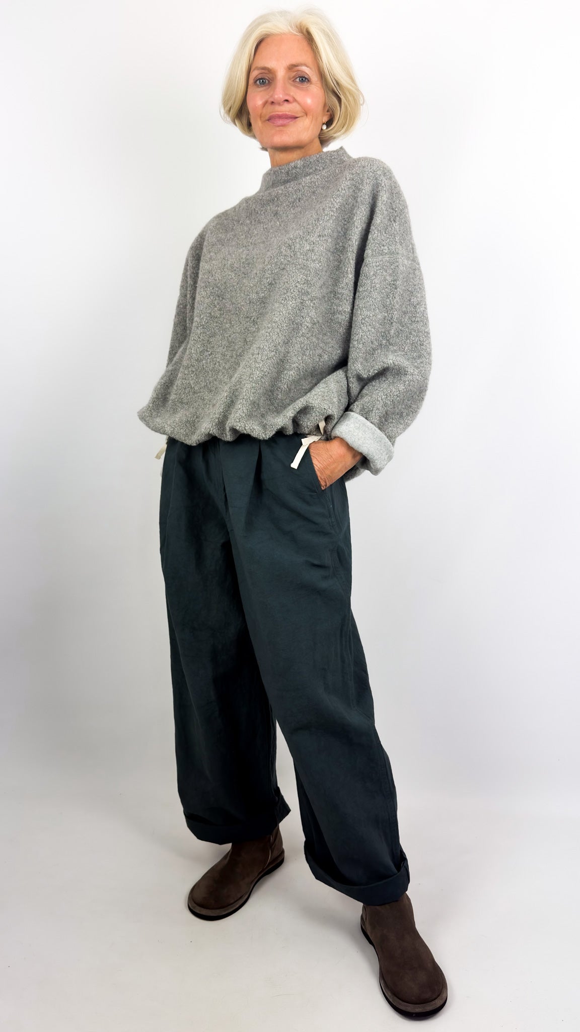 Kagure 151 Jumper Grey