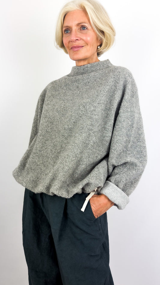 Kagure 151 Jumper Grey