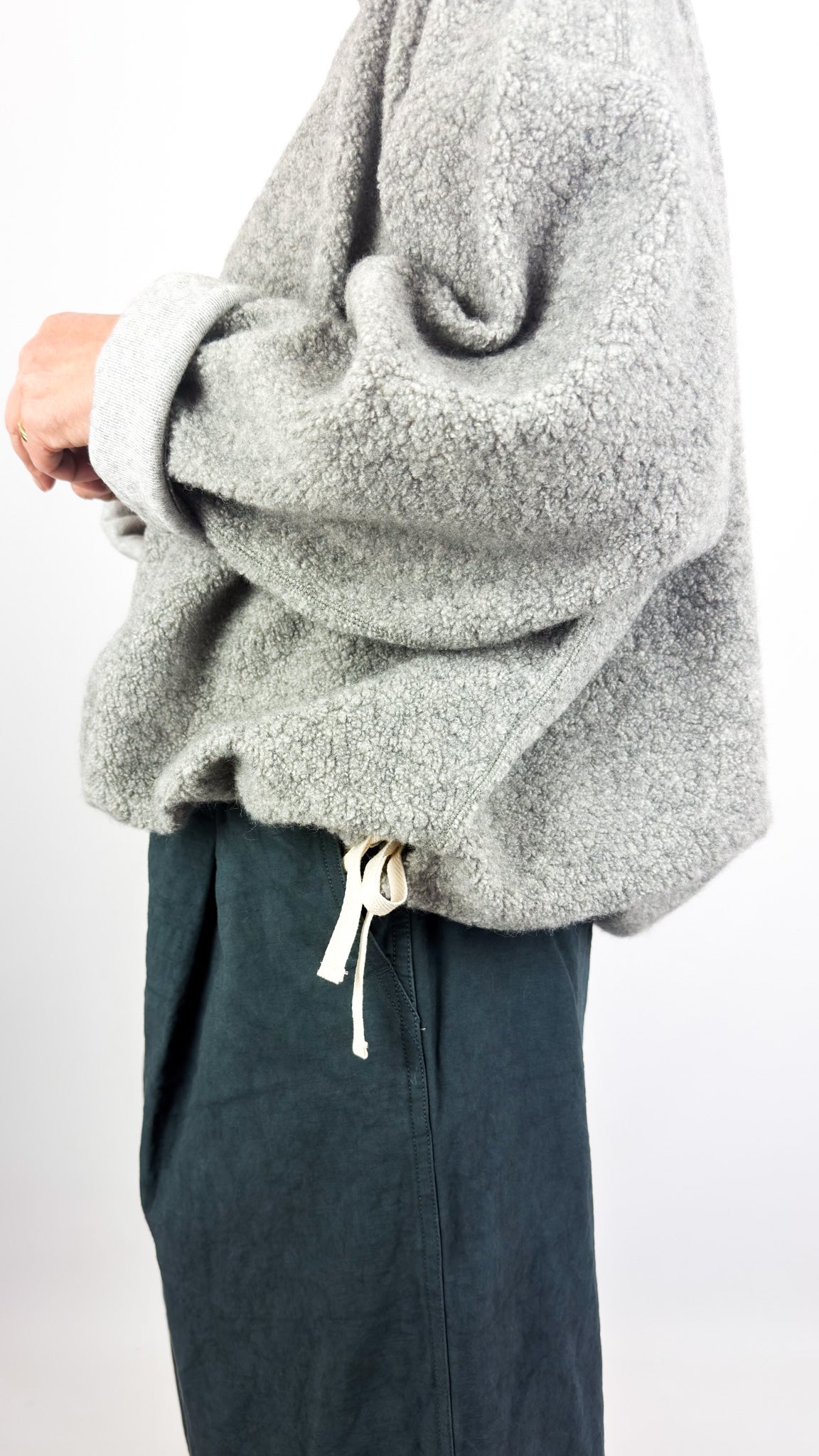 Kagure 151 Jumper Grey