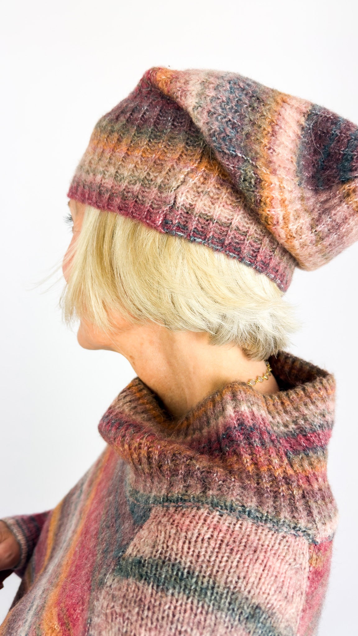 Rundholz Black Label 4607 Hat Lava Stripe