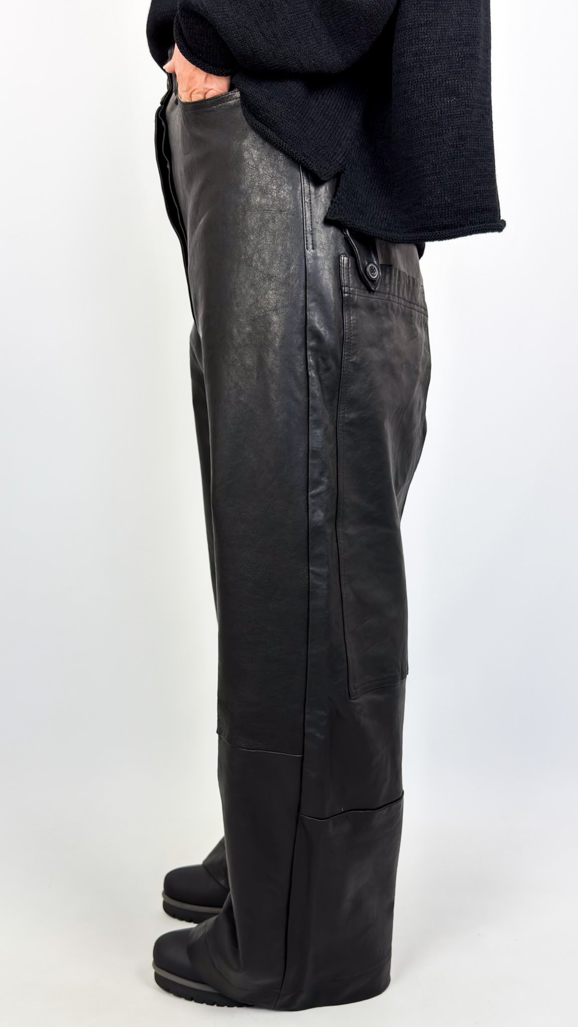 Rundholz DIP 0105 Trousers Black