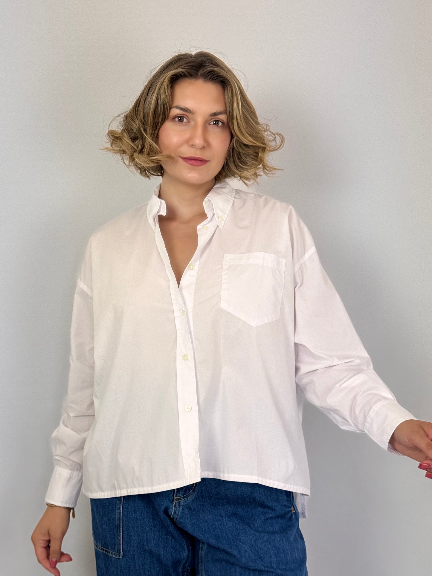 Vic & Bert Elizabeth Shirt White