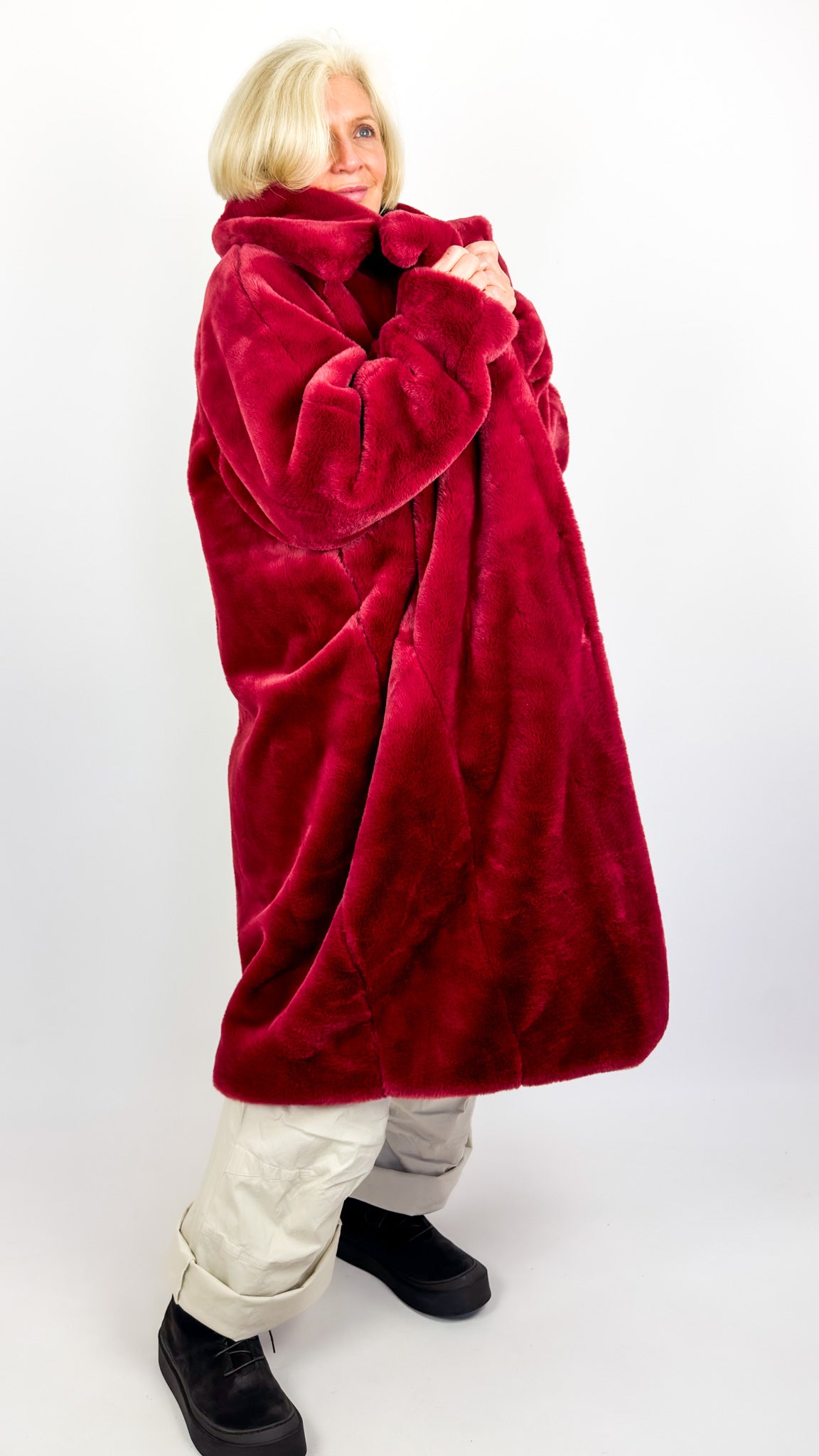 Rundholz Black Label 1202 Coat Lava
