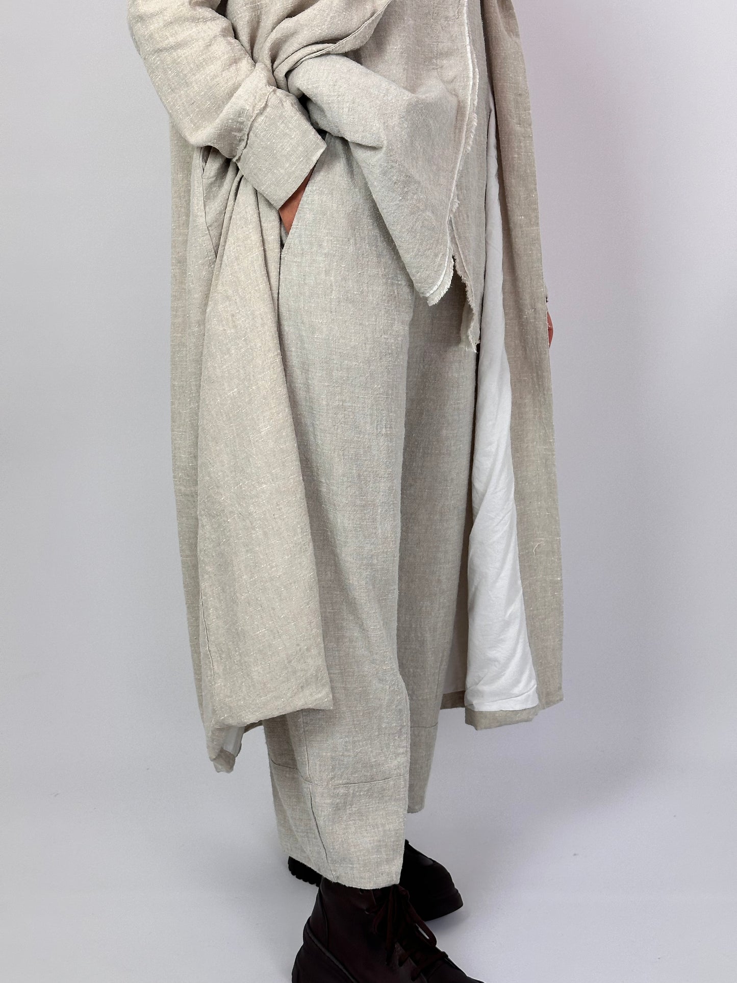 AQM 120 Trousers Sand