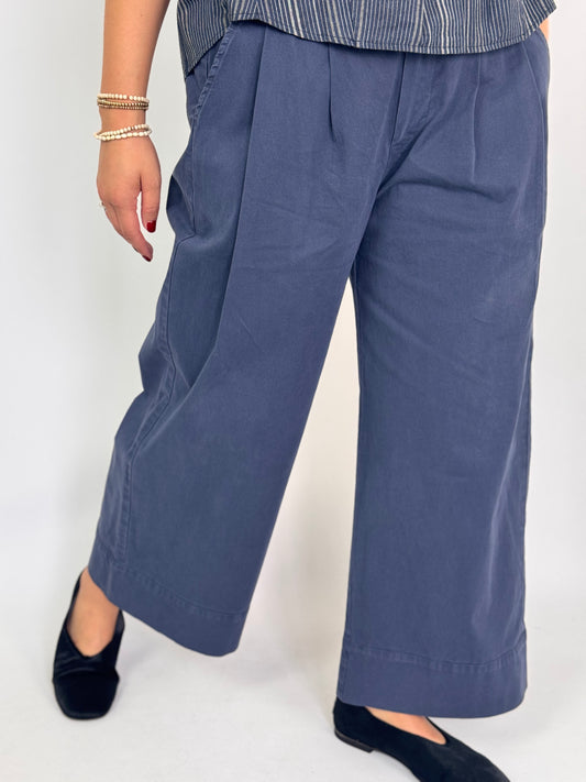 Beatriz Furest Outside Trousers Navy
