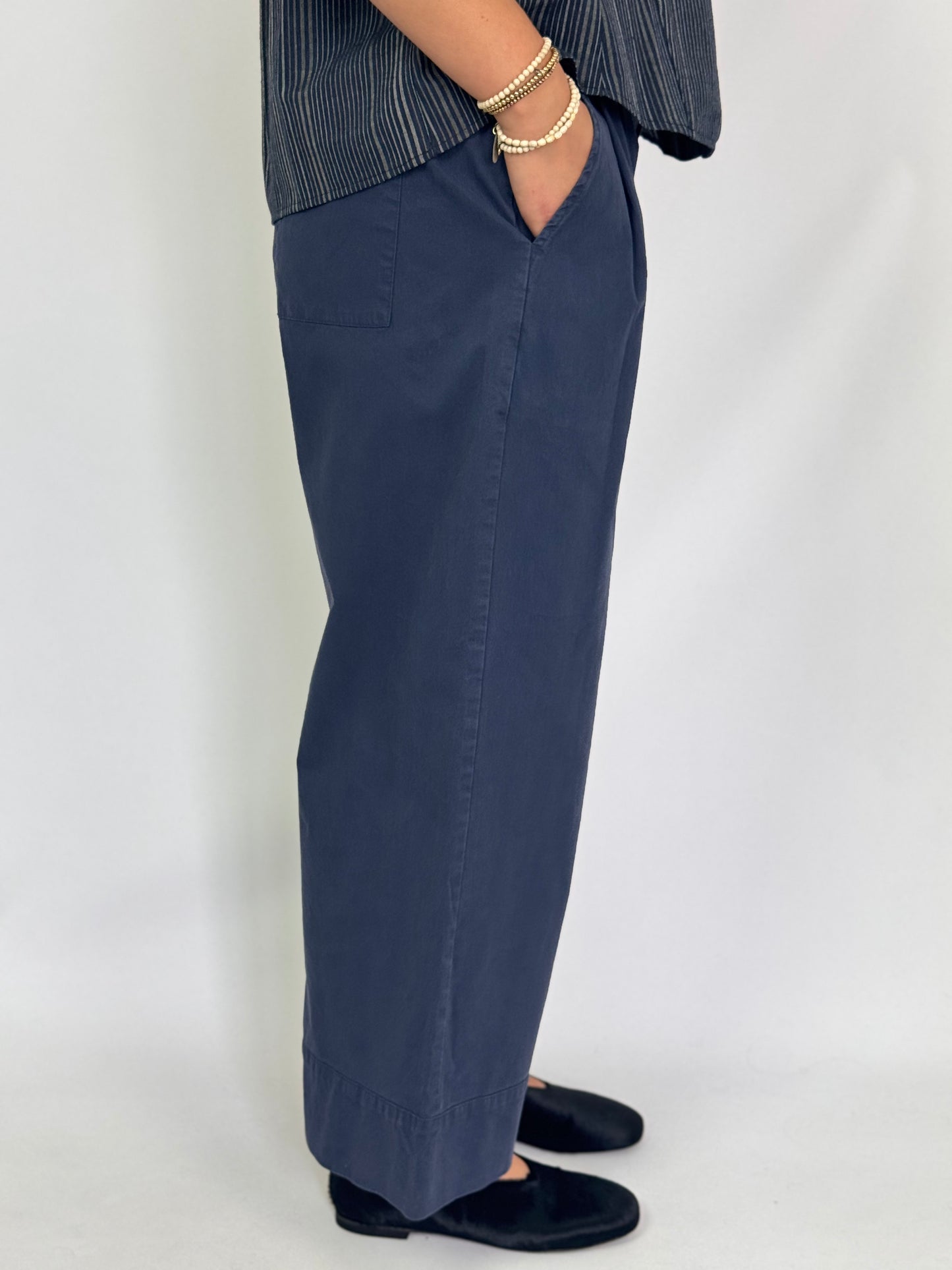 Beatriz Furest Outside Trousers Navy