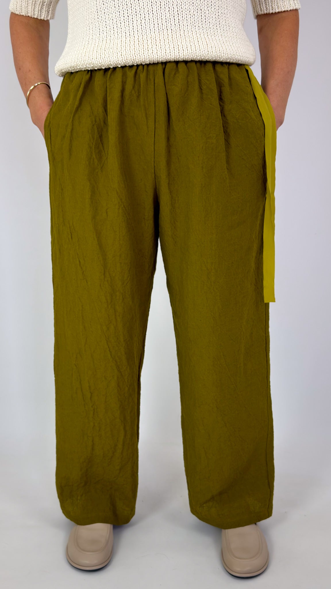 Apuntob 2002 Trousers Oil