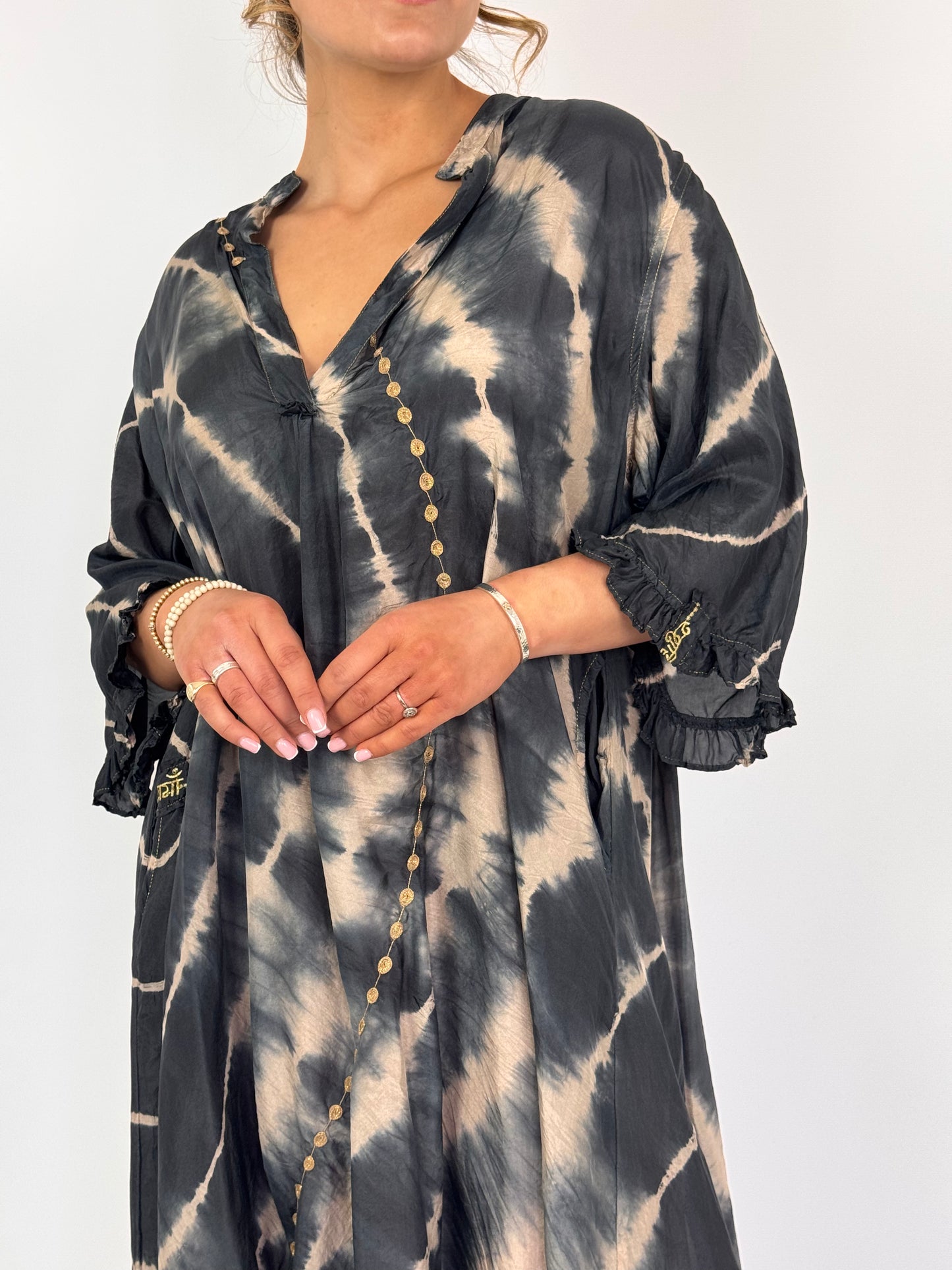 Agencies TurQuoise Imani Vivir Dress Charcoal/Latte