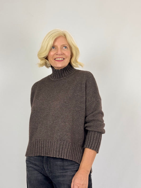 Cordelia James Sawyer Jumper Otter