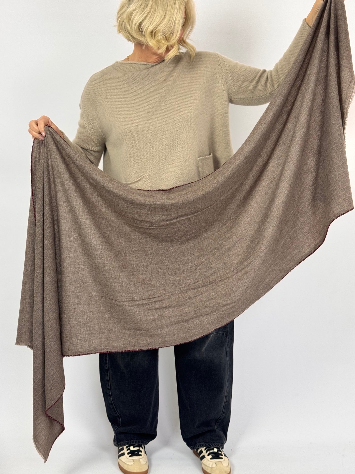 Cordelia James 03CS Scarf Mocha/Burgundy