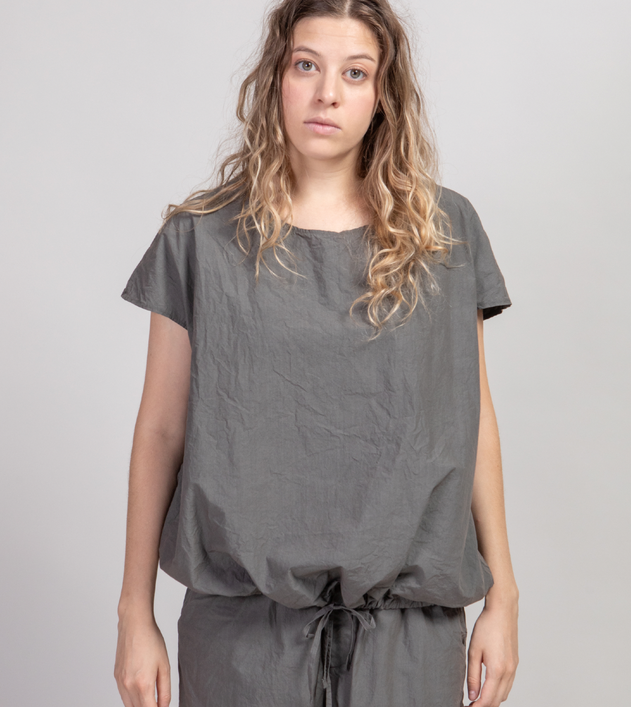 Album Di Famiglia 12_157 TC Drawstring Top Thyme PRE-ORDER