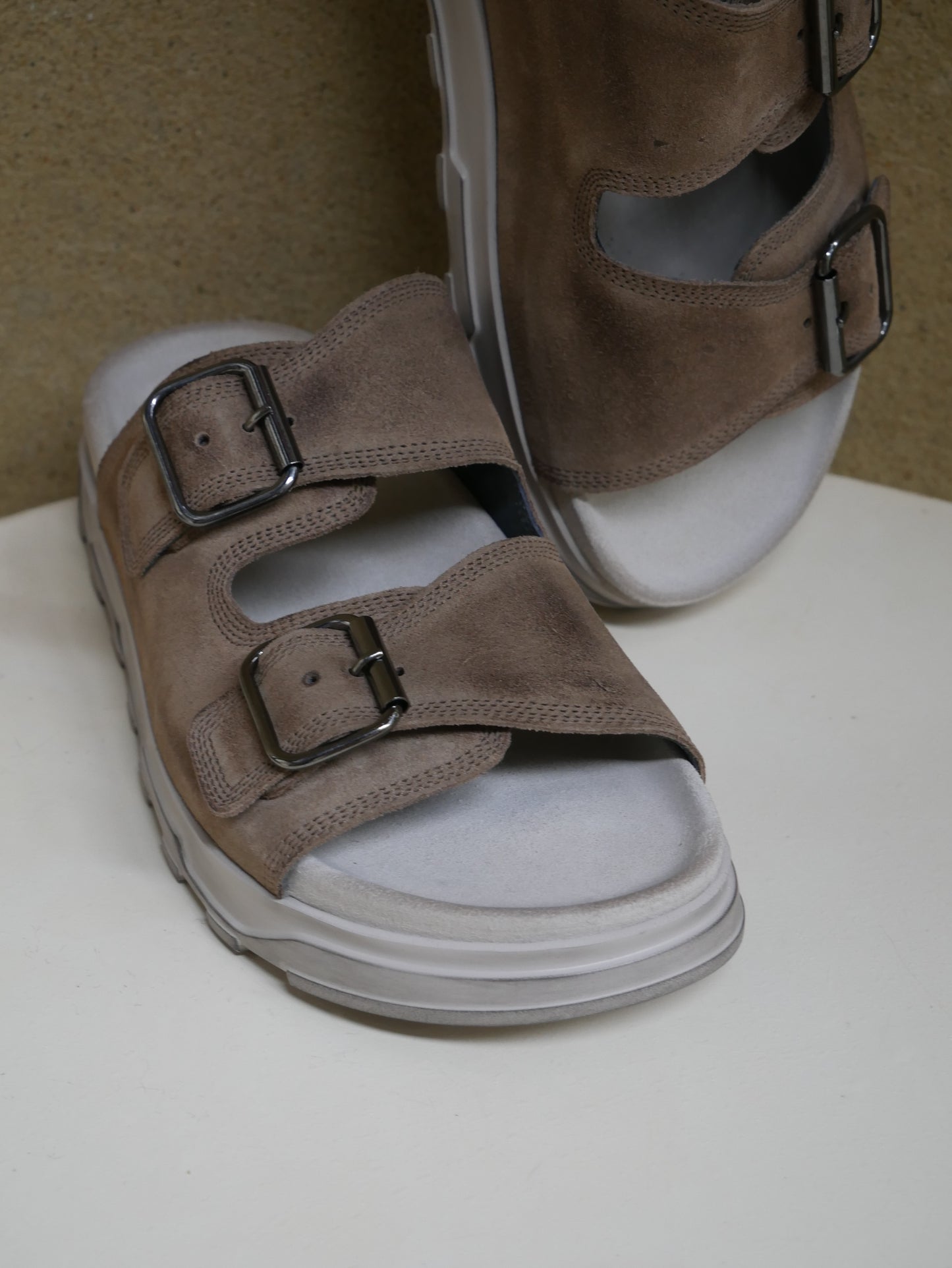 Lofina 5266 Sandals Taupe