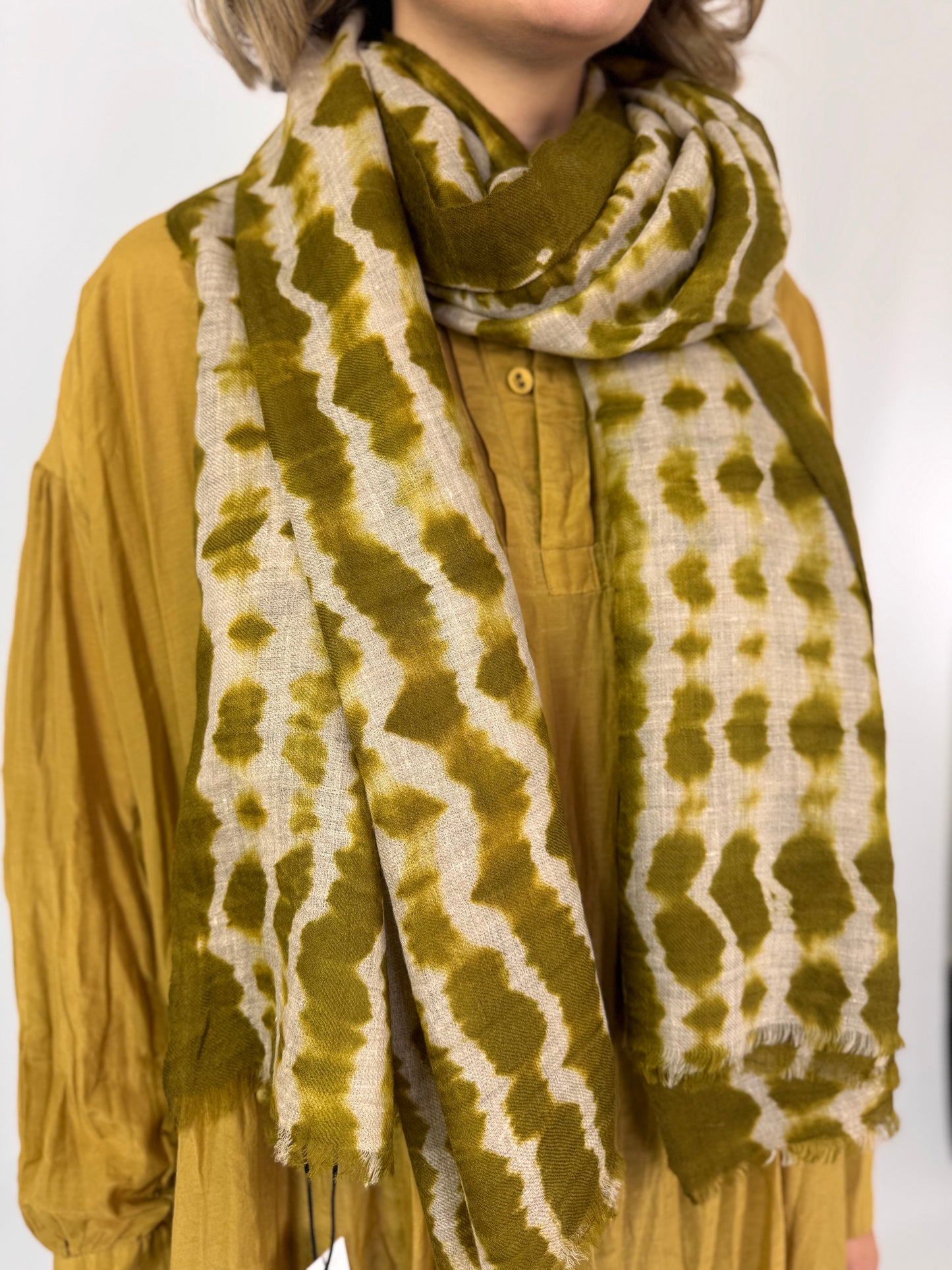 Denovembre Rive Scarf