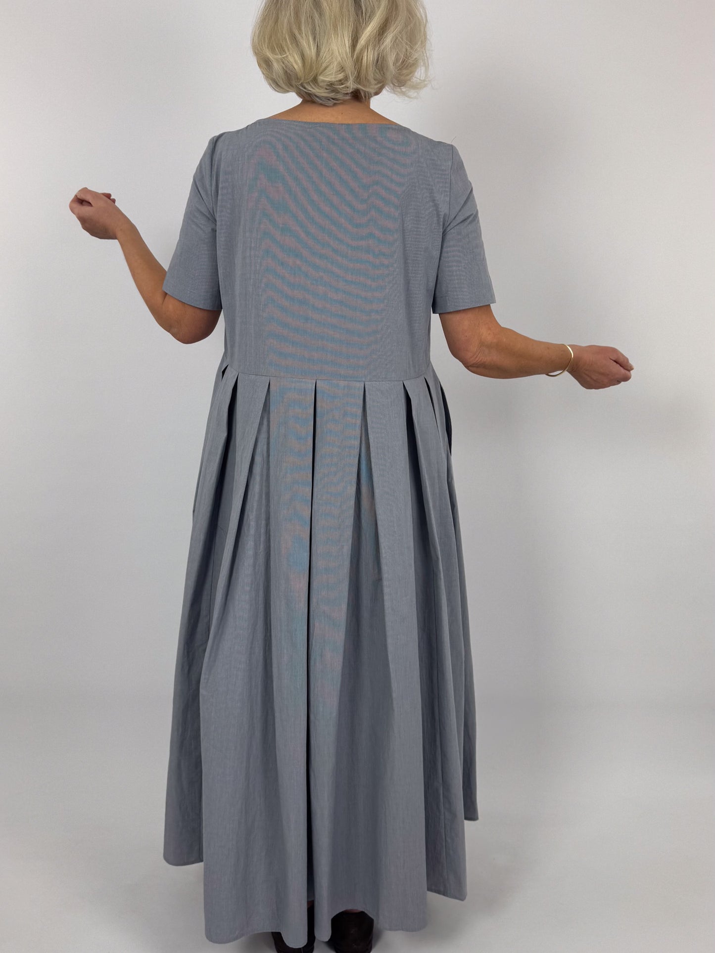 Apuntob 2029 Dress Black Sesame