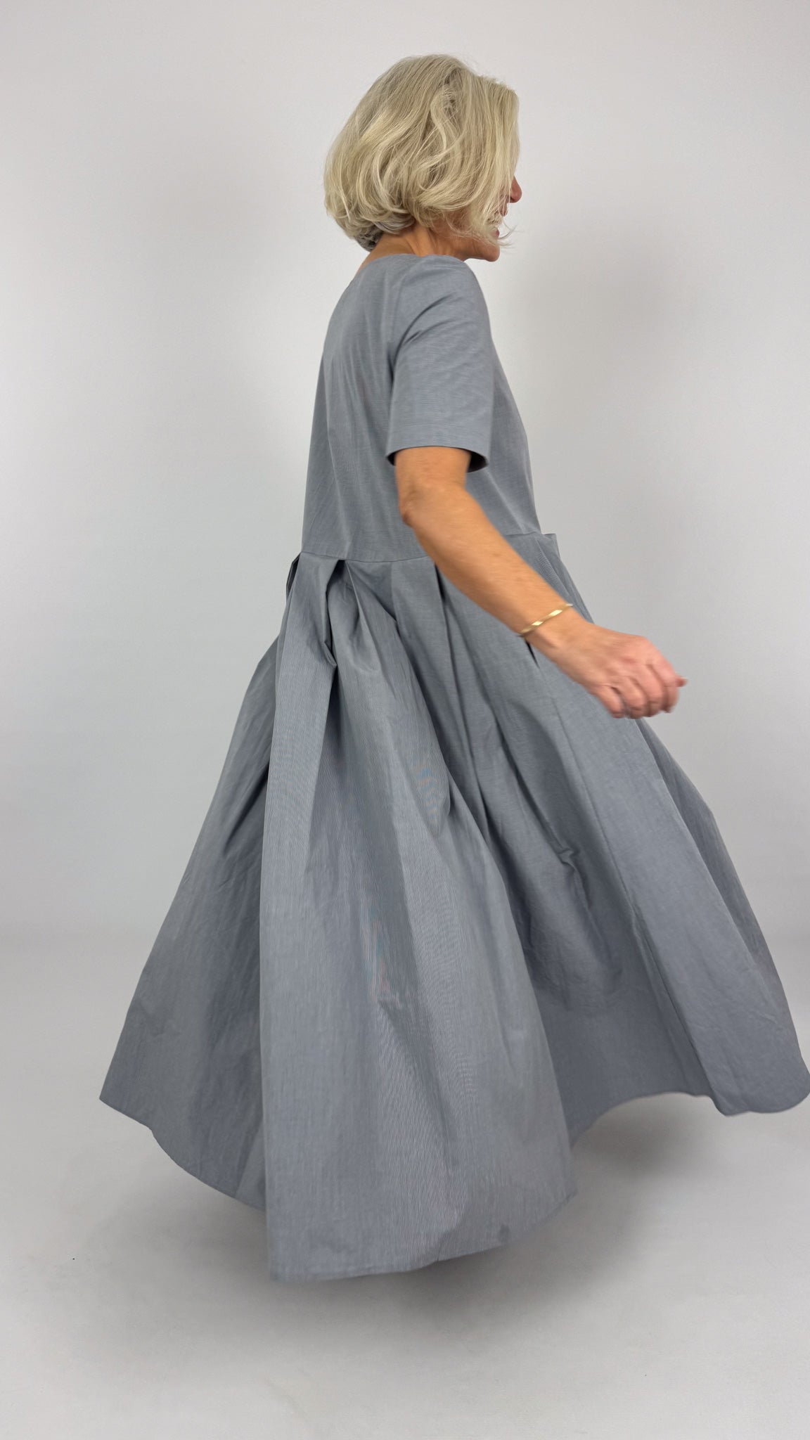 Apuntob 2029 Dress Black Sesame