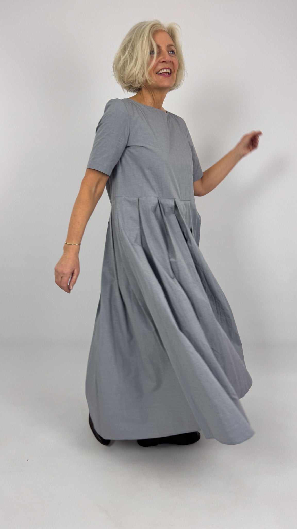 Apuntob 2029 Dress Black Sesame