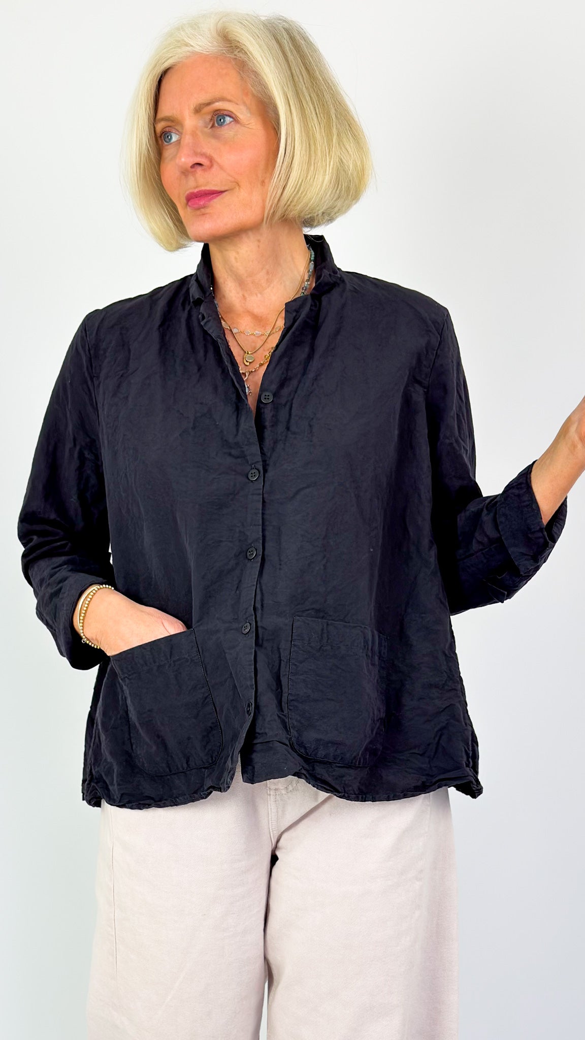 Bergfabel Jenny Shirt Black