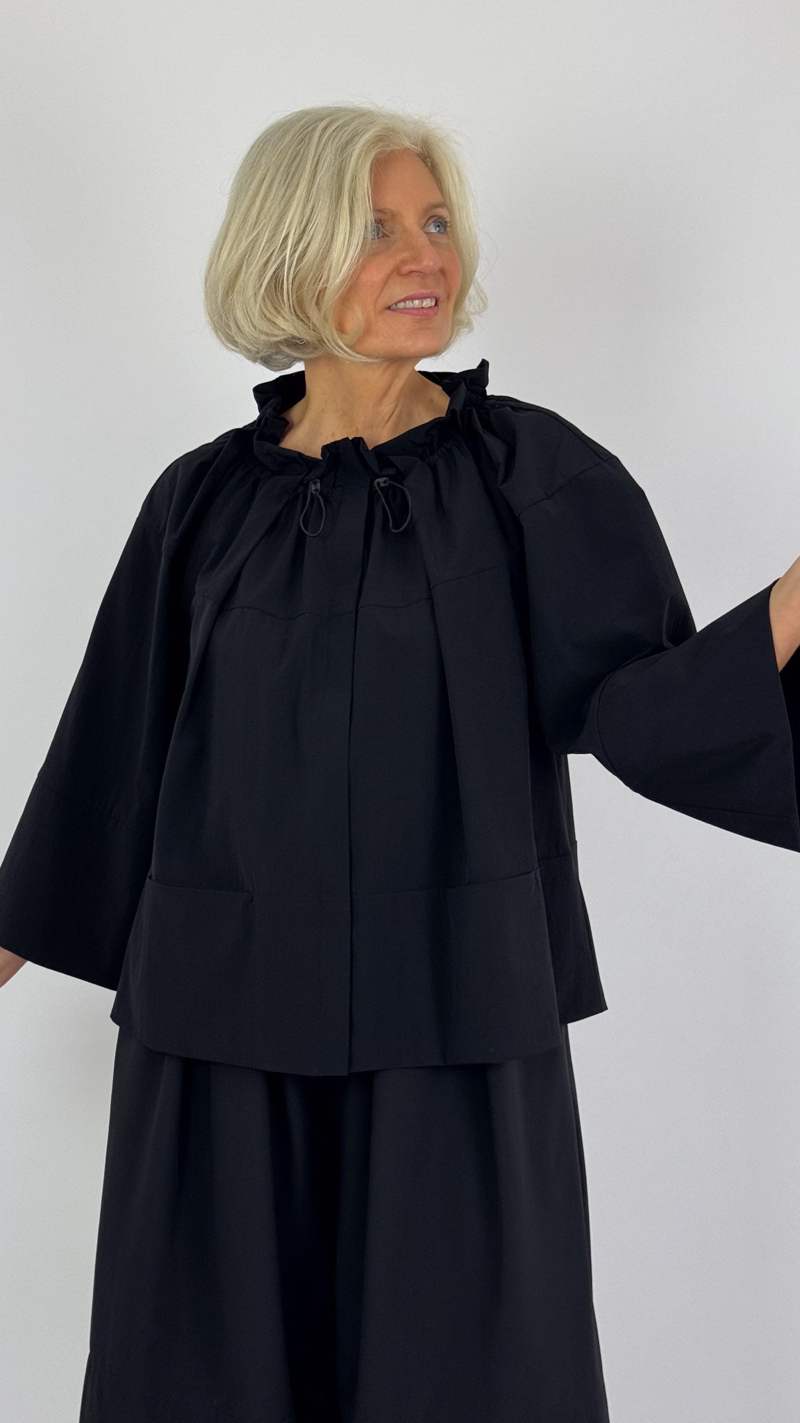 Annette Gortz Flip Jacket Black