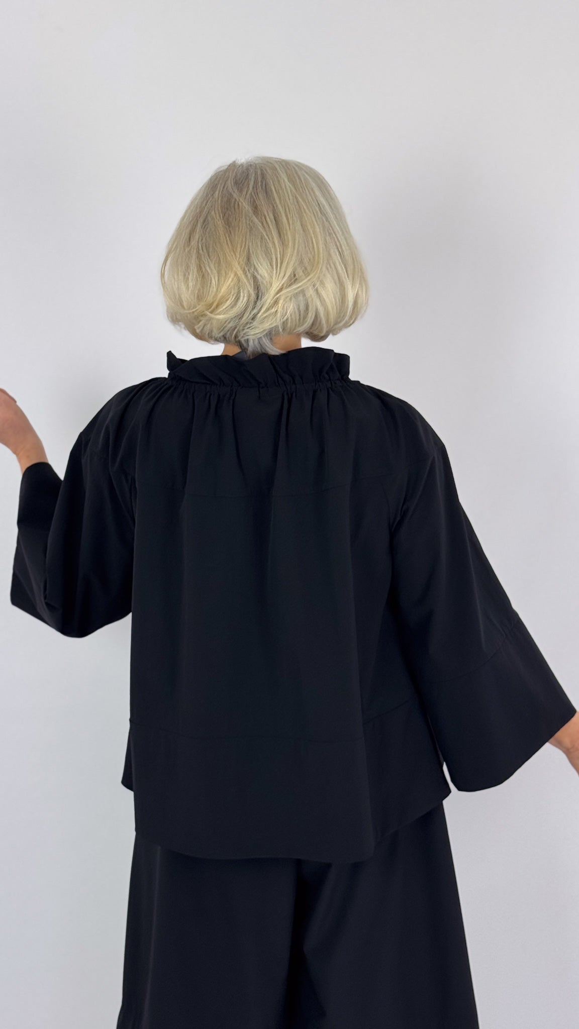 Annette Gortz Flip Jacket Black