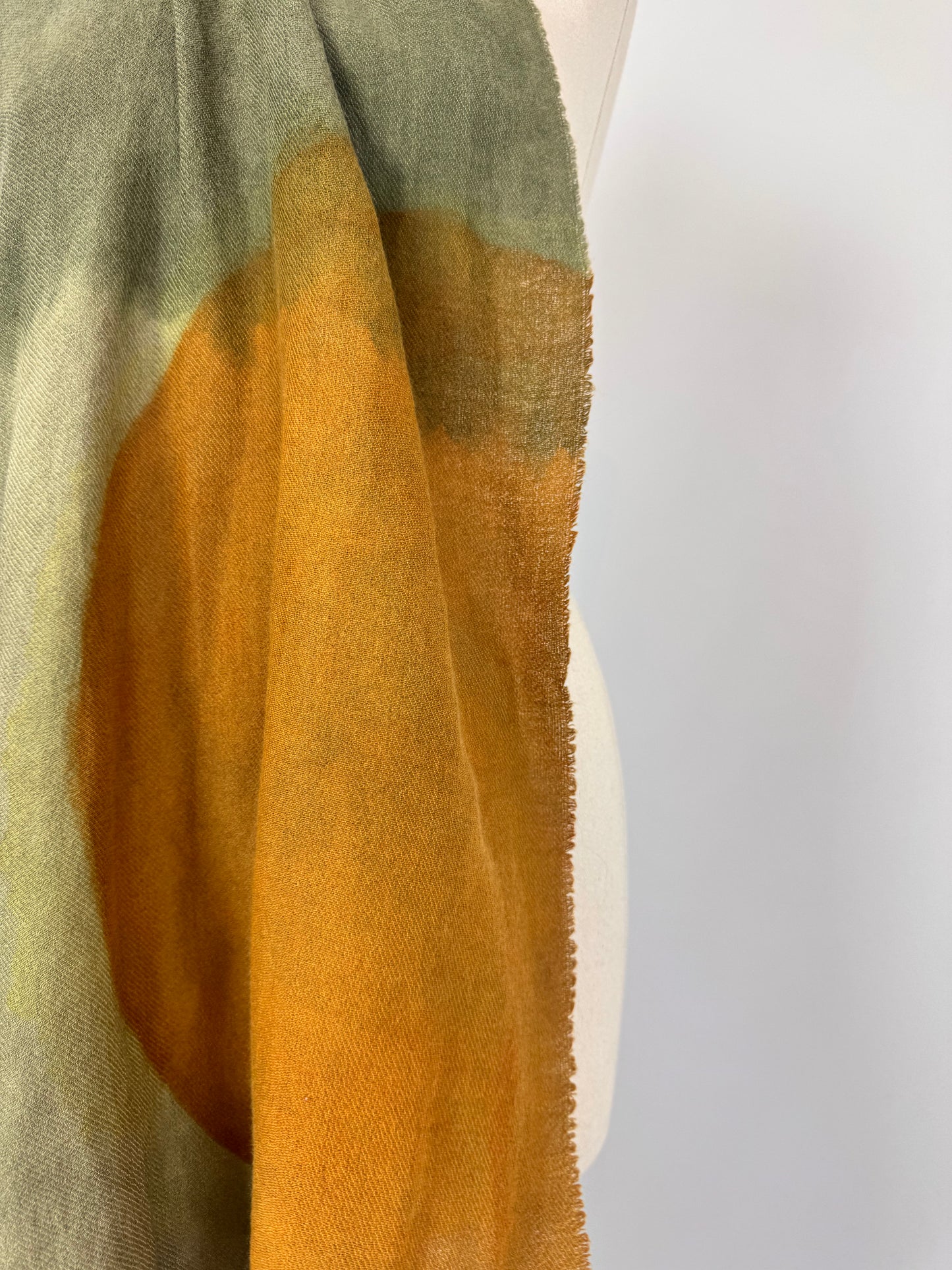 Exquisite J Z509 Wool Scarf