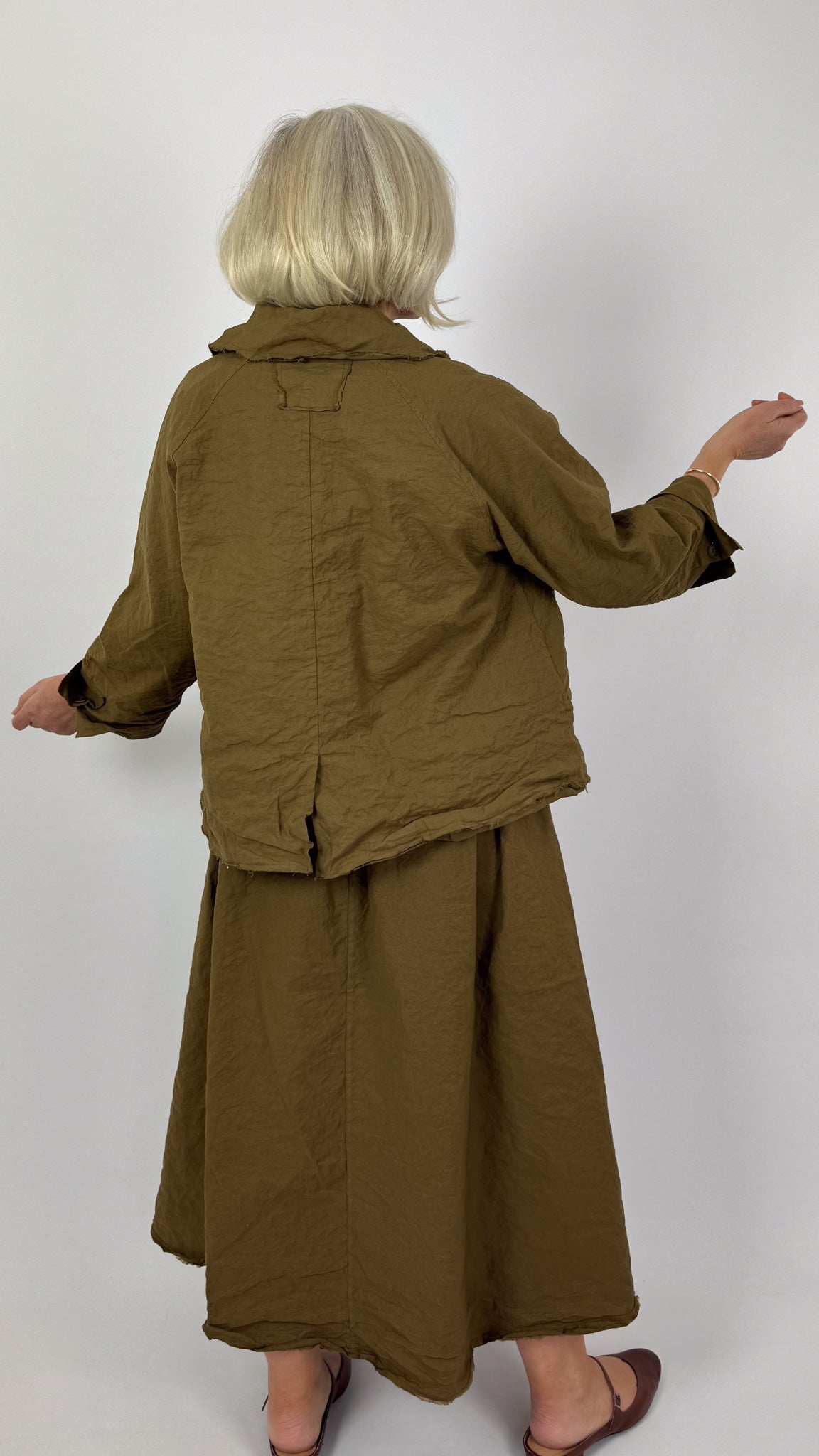 Aequamente 102 Jacket Legno