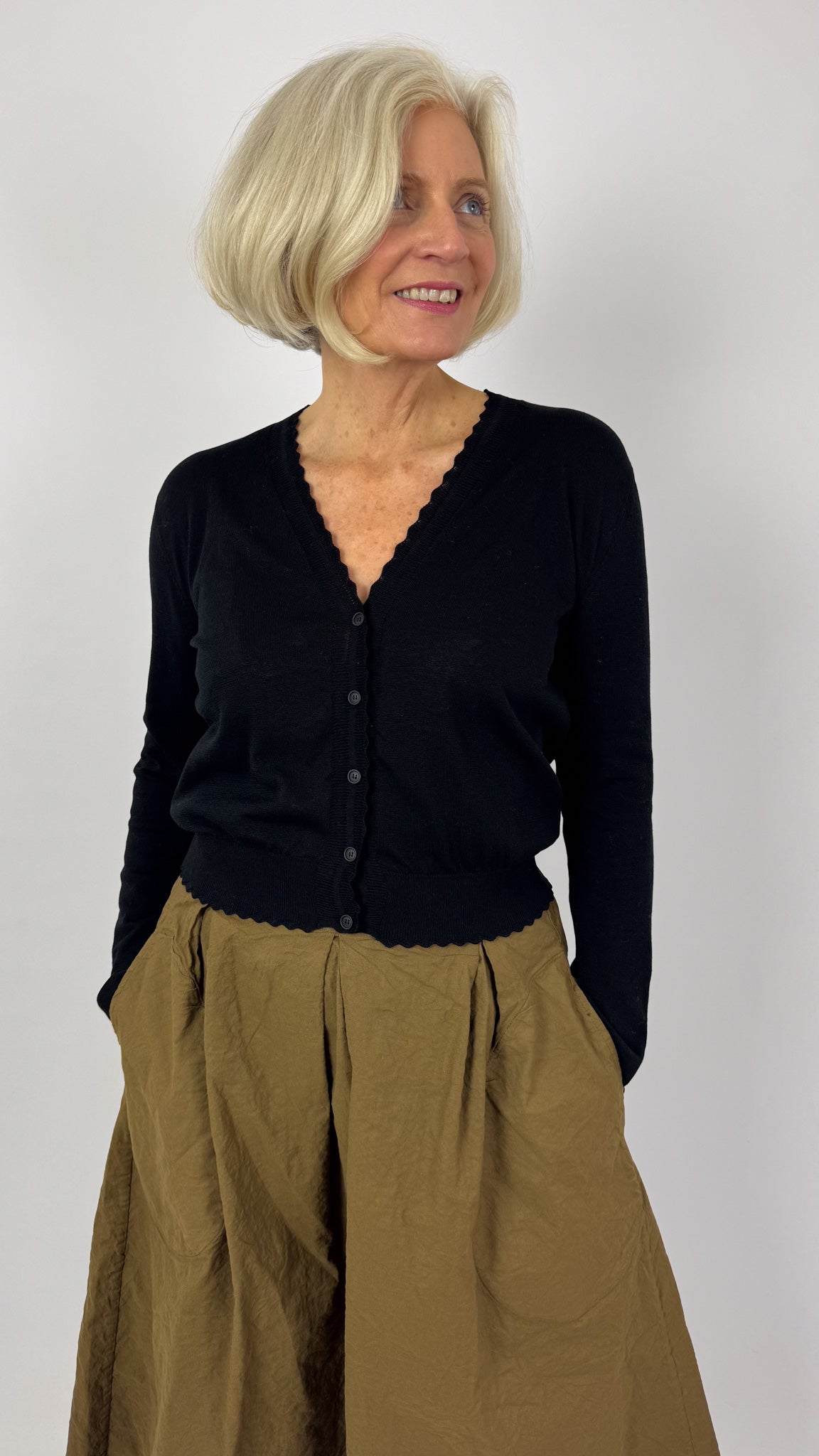 MJ Watson 646 Cardigan Black