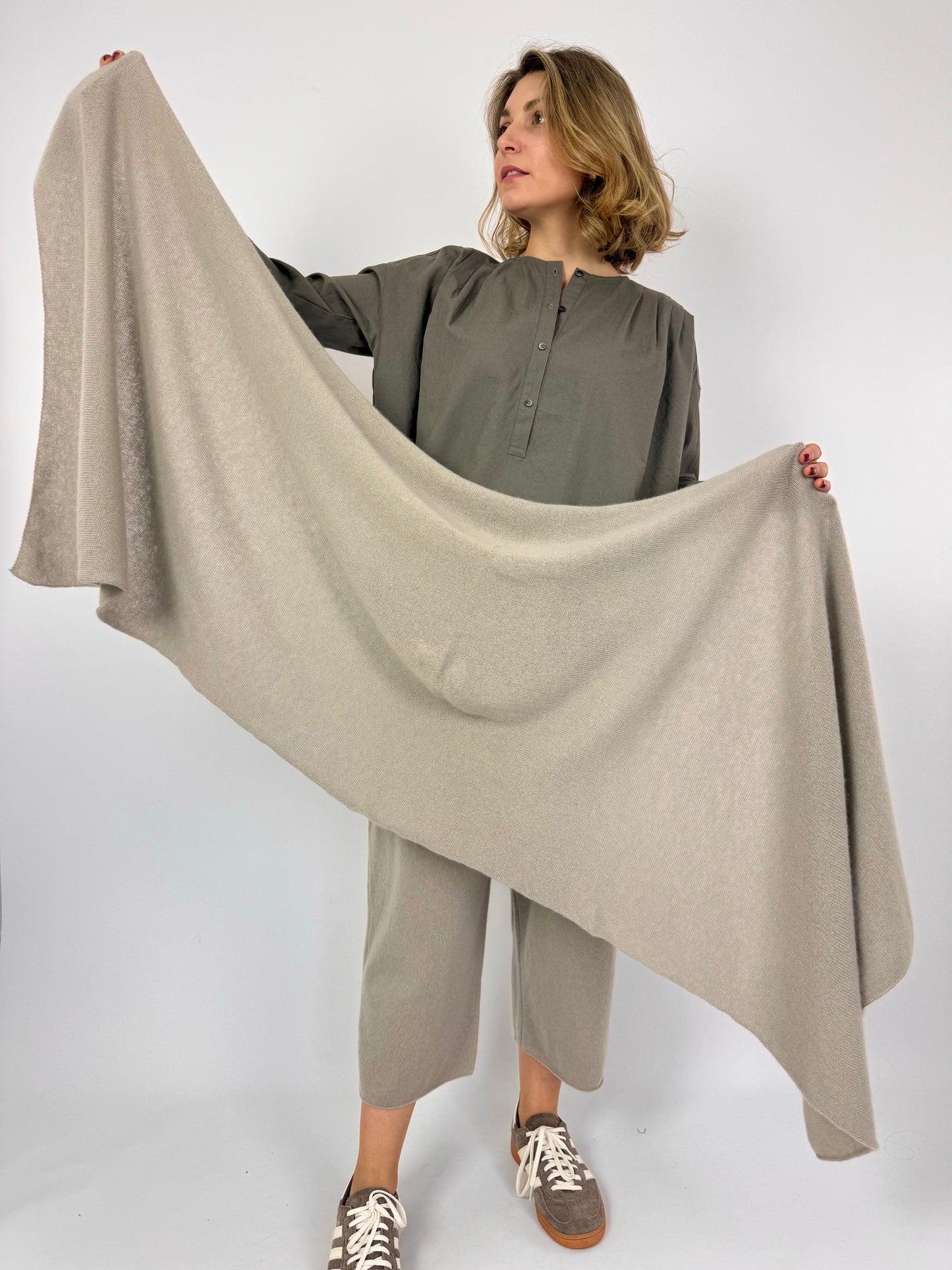 Evam Eva Cashmere Stole