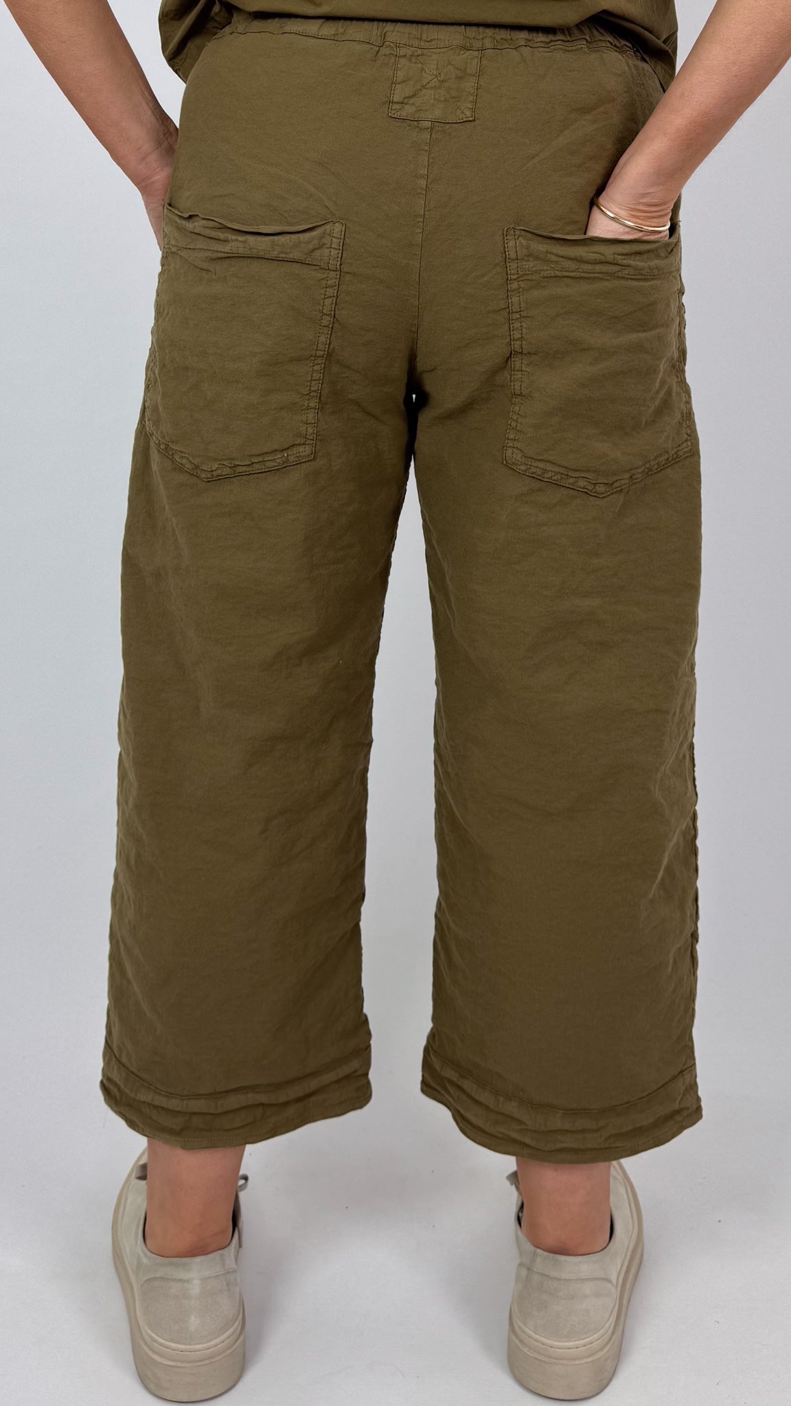 Aequamente 107 Trousers Legno