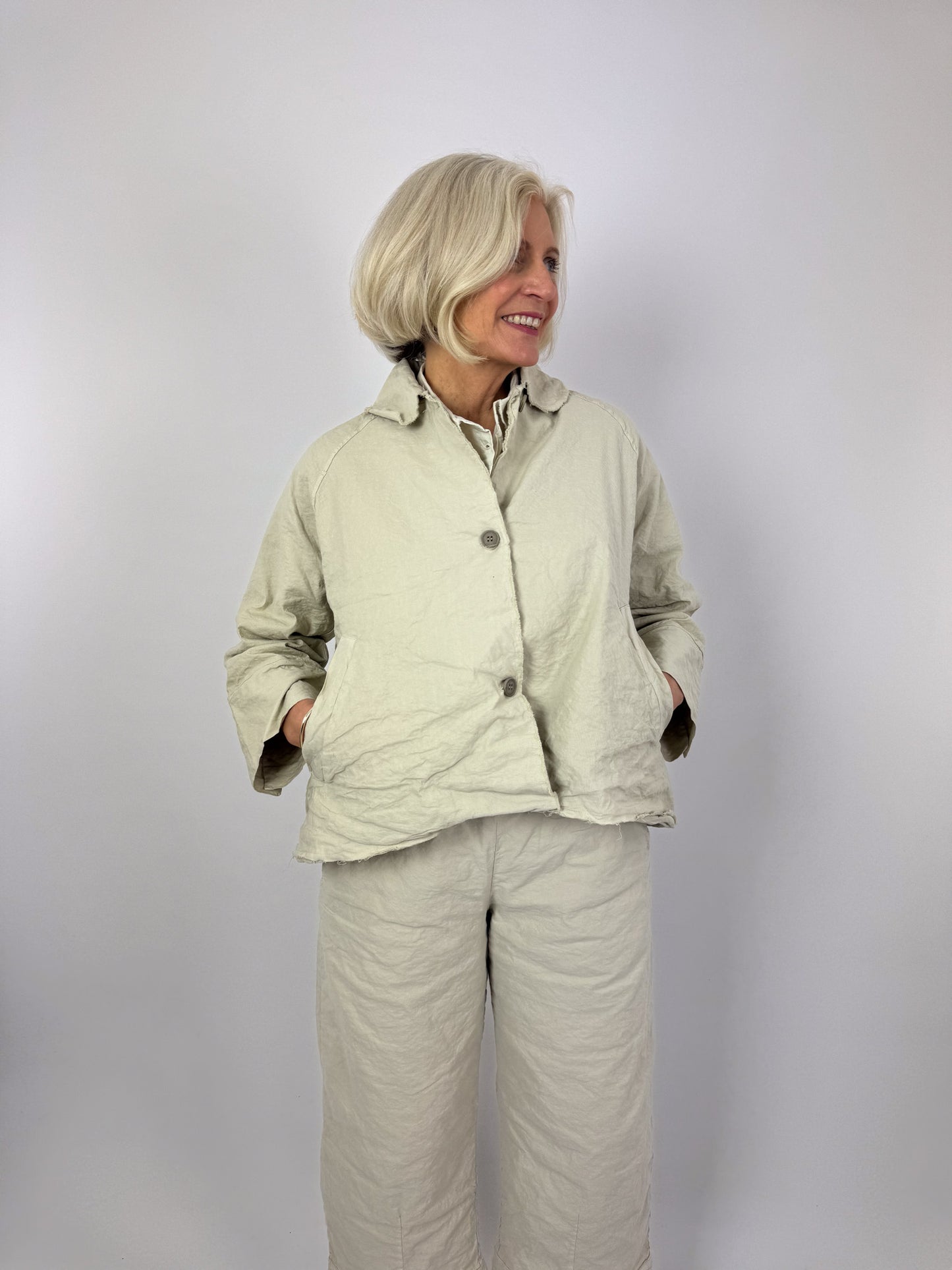 Aequamente 102 Jacket Sand