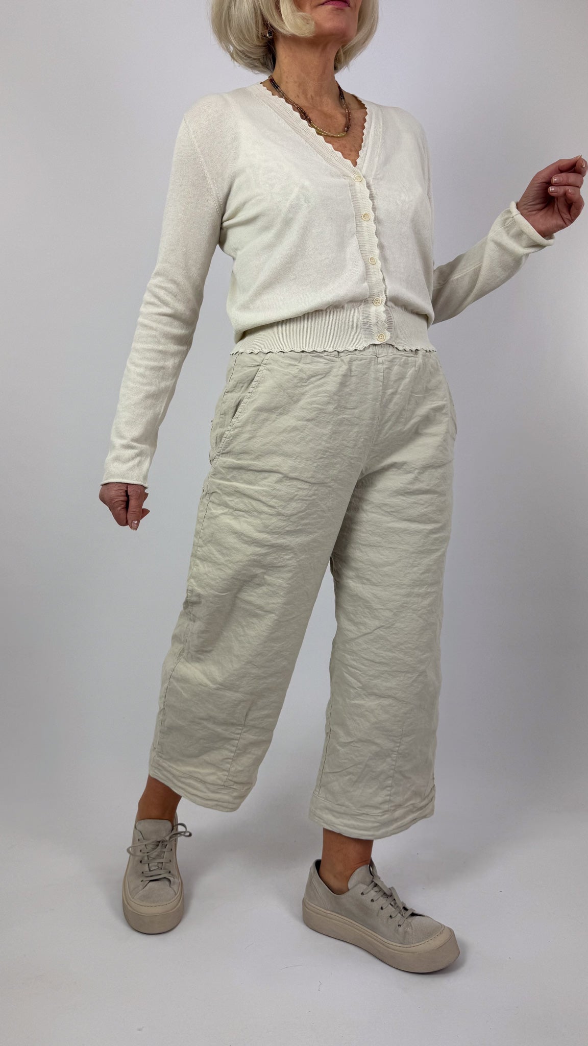 Aequamente 107 Trousers Sand