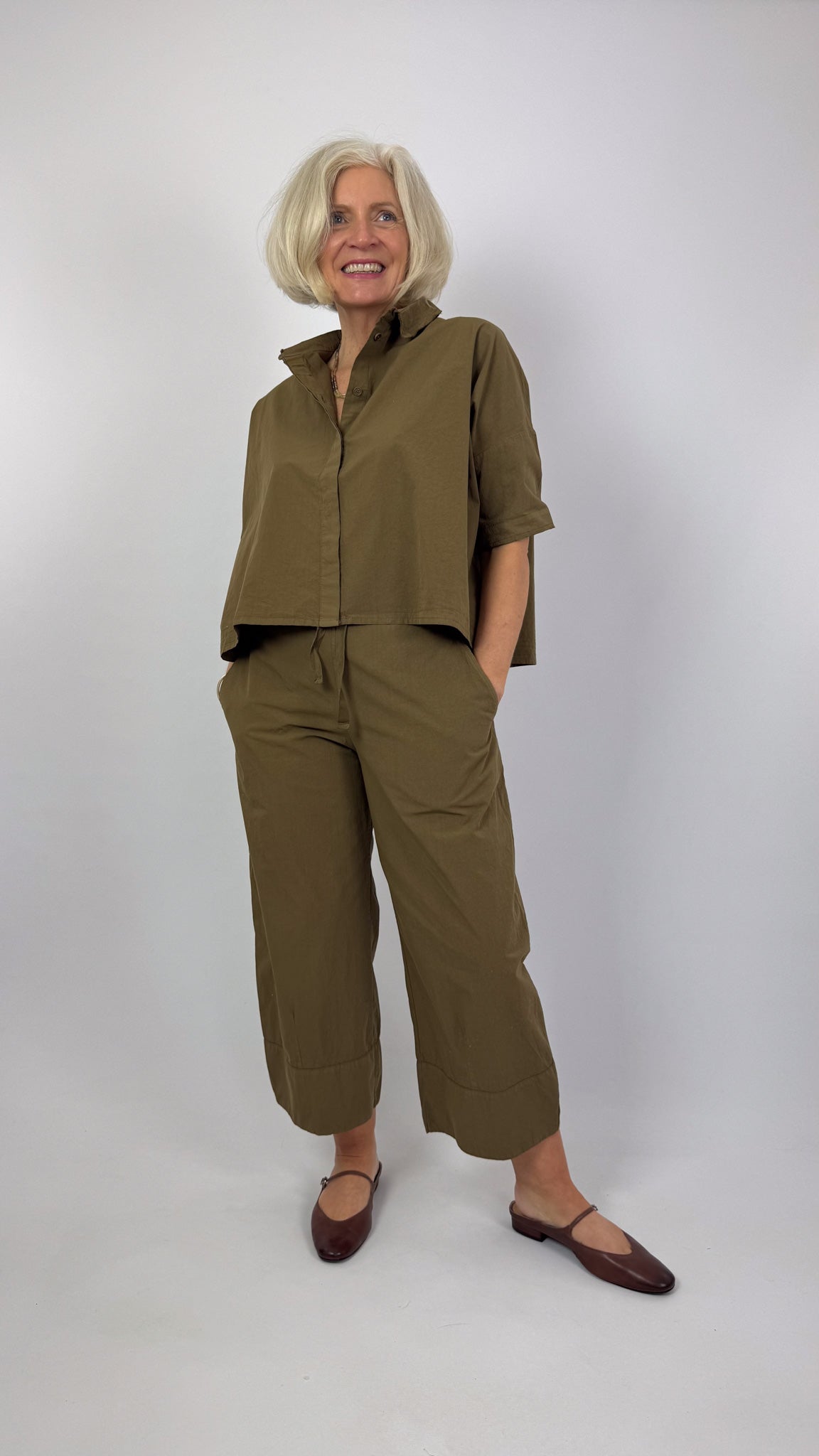 Aequamente 157 Trousers Legno