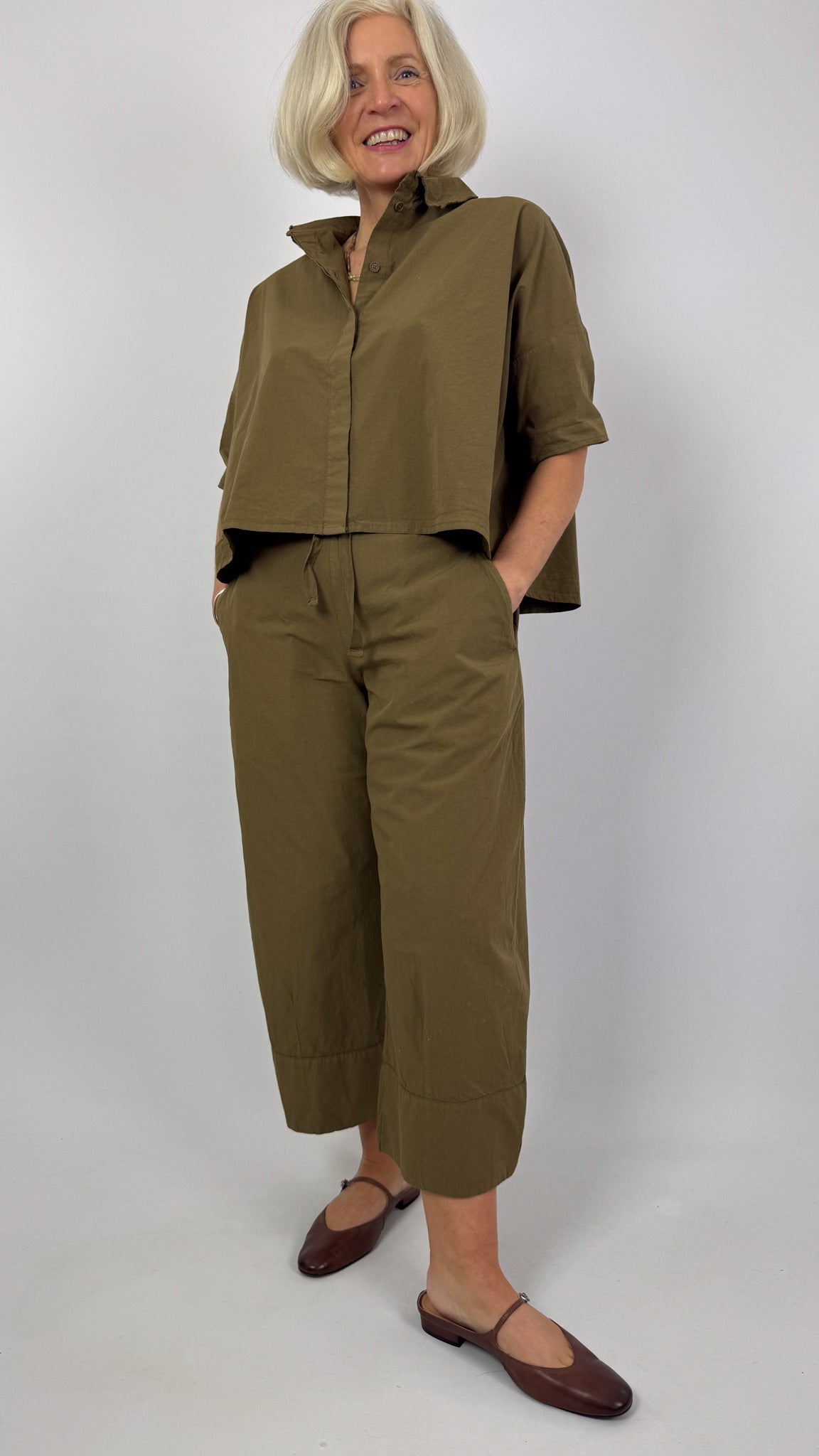 Aequamente 157 Trousers Legno