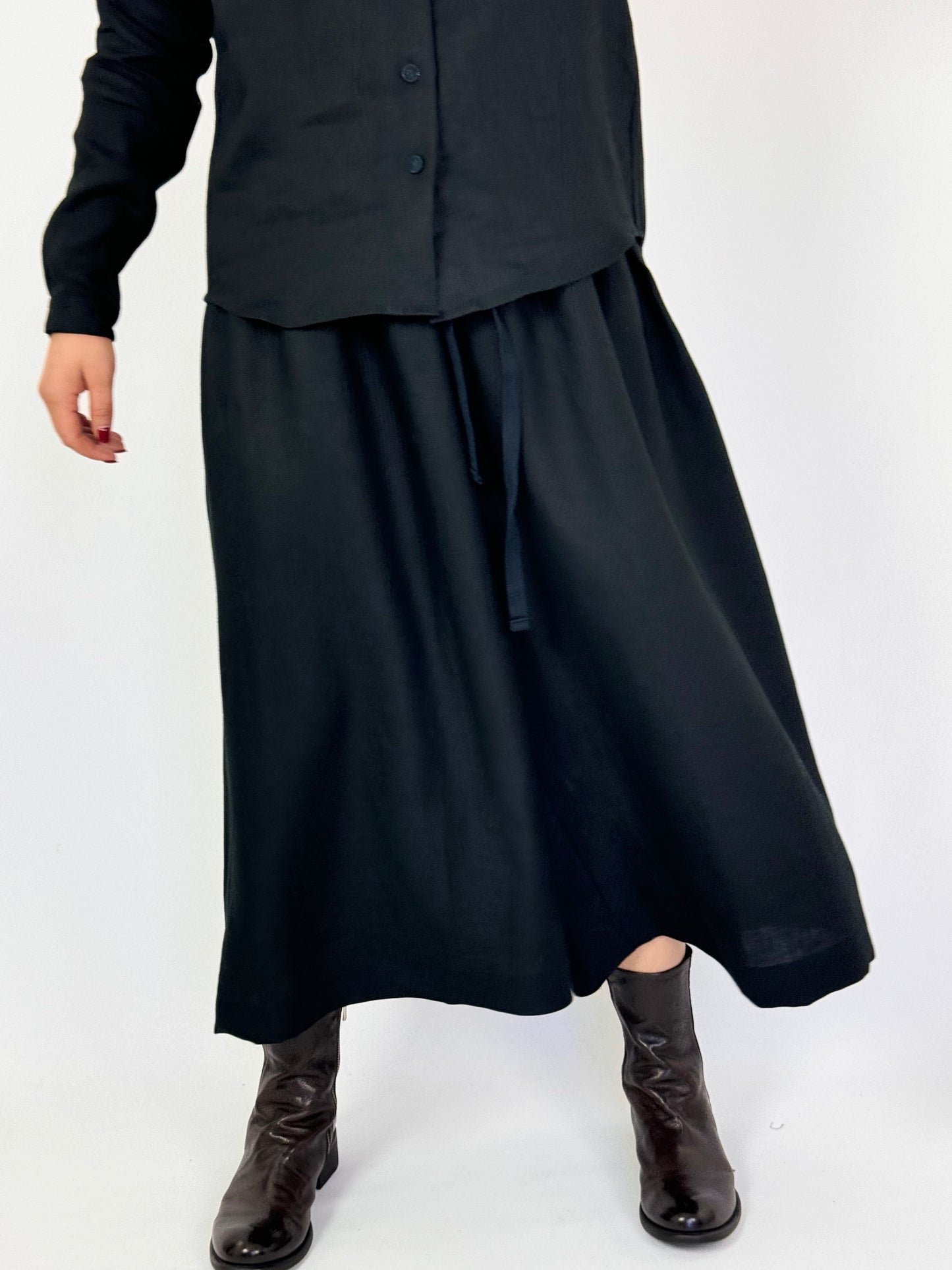 Der Antagonist 17 Trousers Black