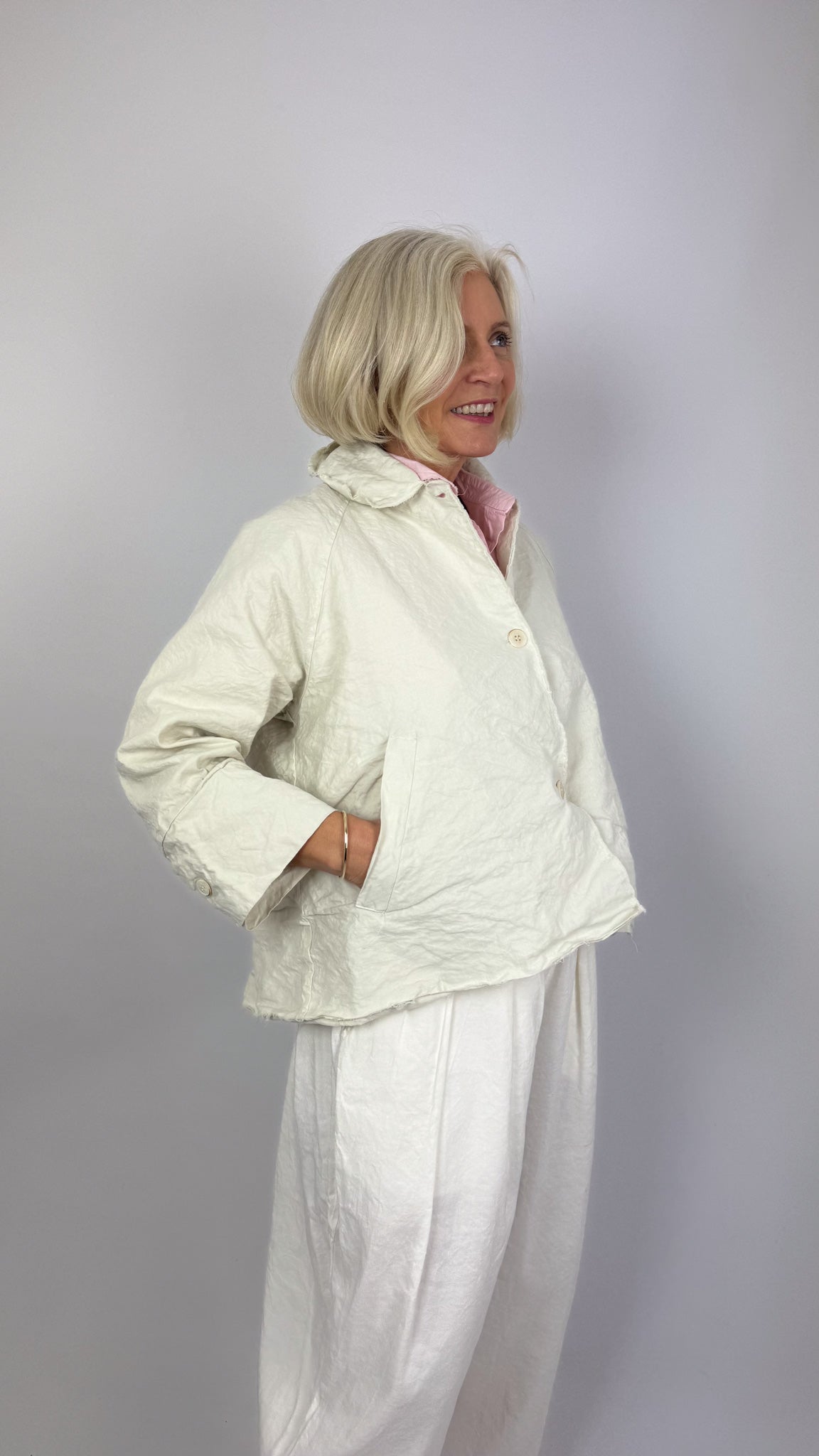 Aequamente 102 Jacket Chalk