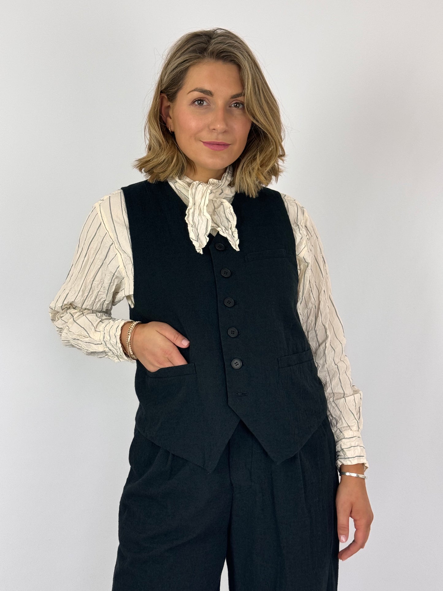 Pas De Calais 3267 Waistcoat Black