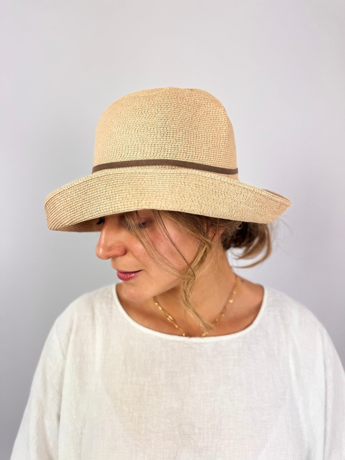 Mature Hat Boxed 01 Hat Natural/Light Brown