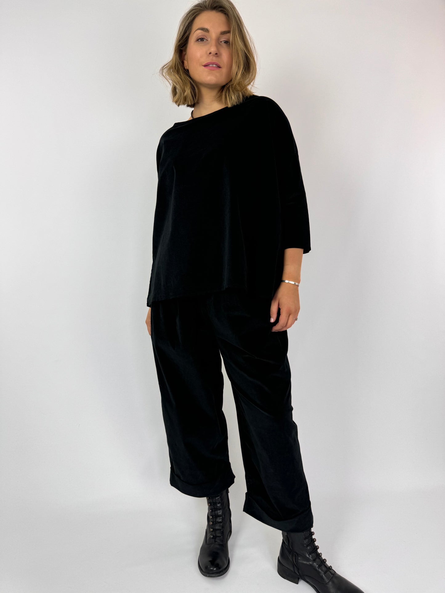 Album Di Famiglia Bragoni Trousers Black