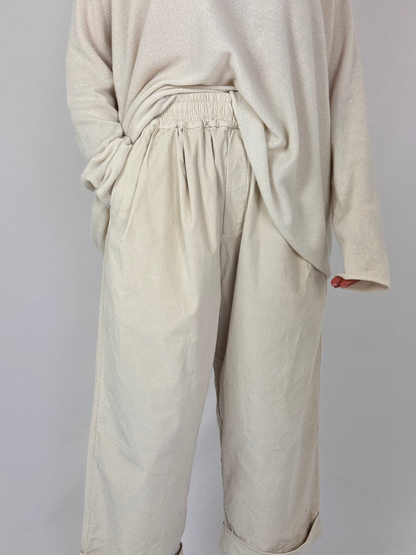 Album Di Famiglia Bragoni Trousers Off-White