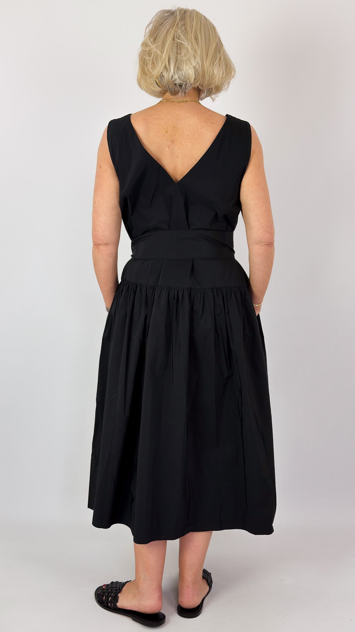 Les Filles d'Ailleurs 897L Dress Black