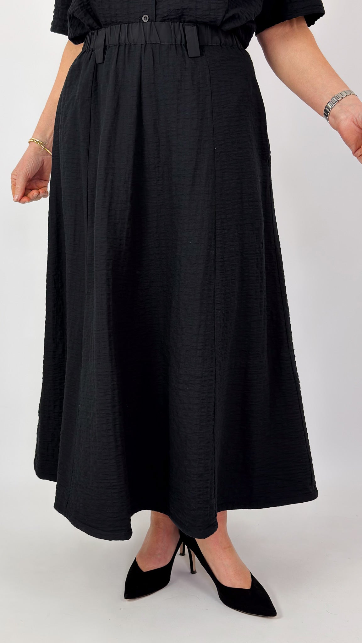 Les Filles d'Ailleurs 635 Skirt Black